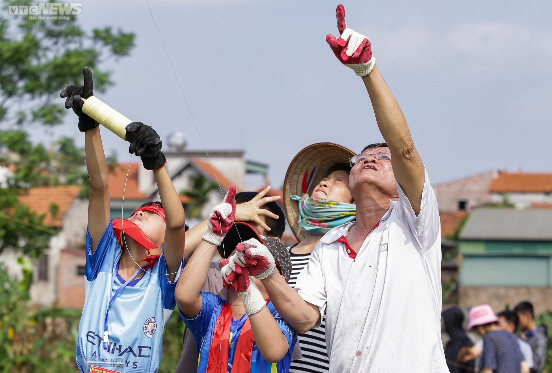 Trẻ em thủ đô hào hứng thi thả diều tại lễ hội ngàn năm - 4