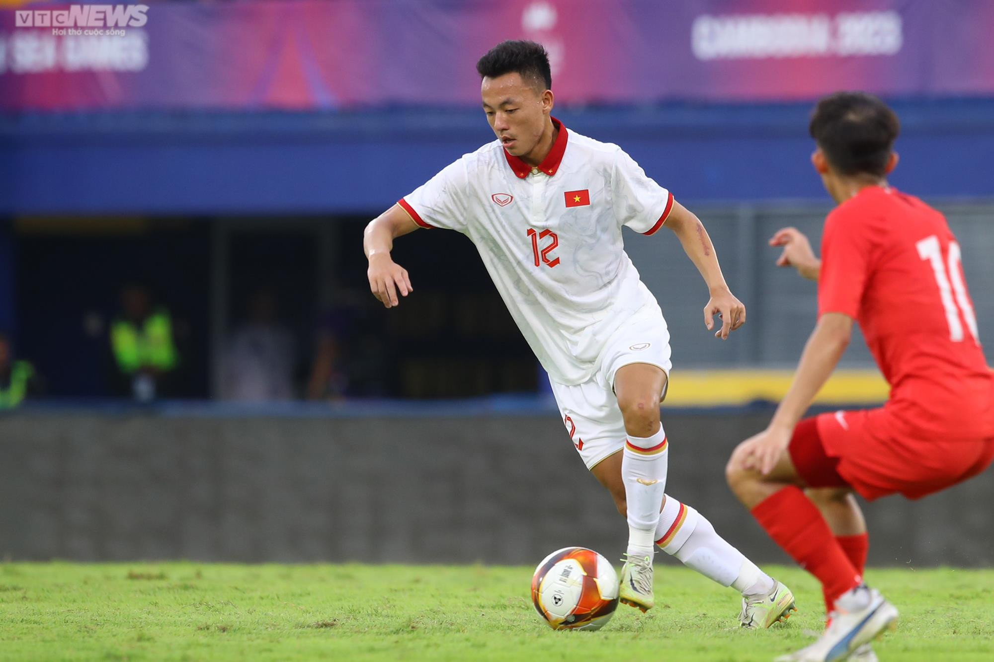 U22 Việt Nam hân hoan chiến thắng, trút bỏ gánh nặng tâm lý - 8