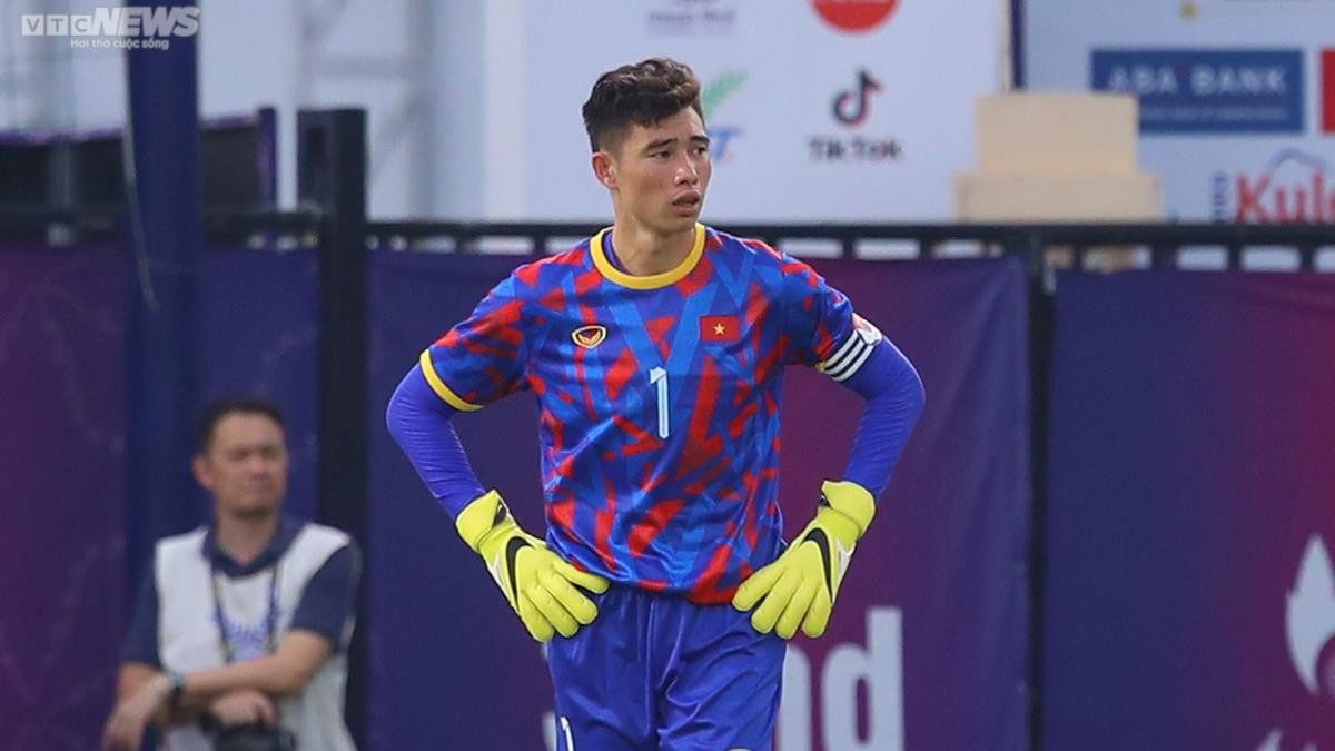 U22 Việt Nam hân hoan chiến thắng, trút bỏ gánh nặng tâm lý - 15