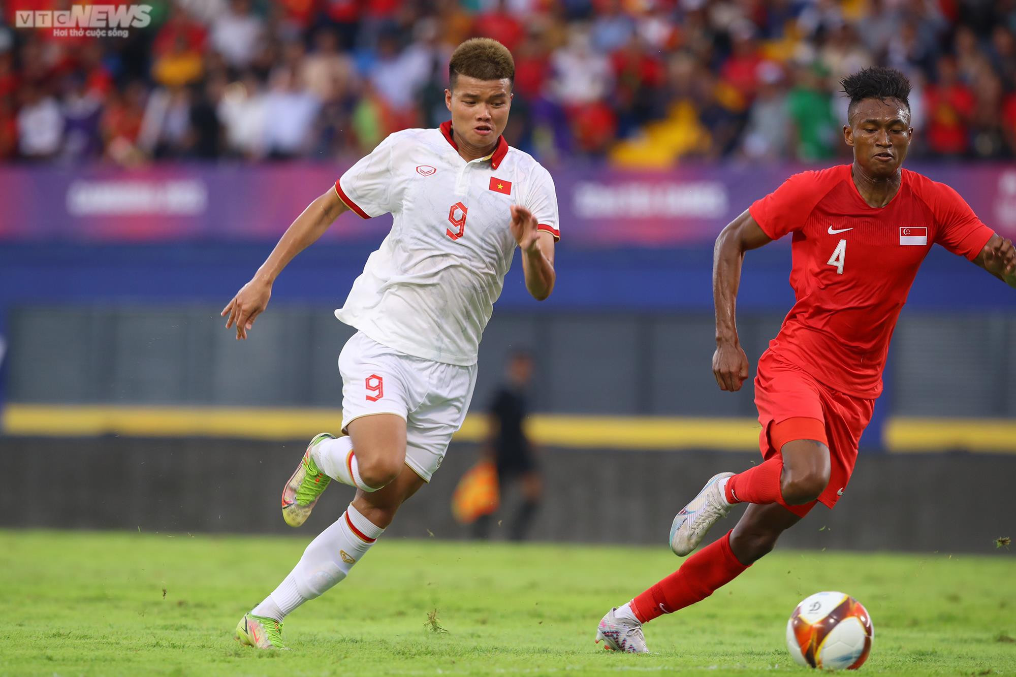 U22 Việt Nam hân hoan chiến thắng, trút bỏ gánh nặng tâm lý - 6