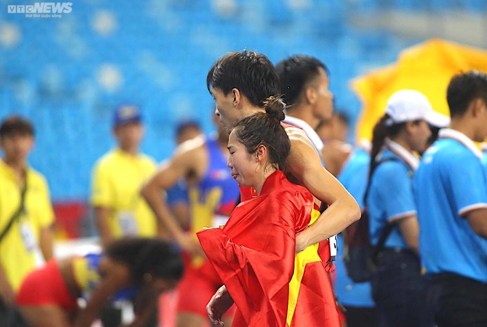 Nhìn lại hành trình săn HCV dưới cơn mưa tầm tã của điền kinh Việt Nam - 16