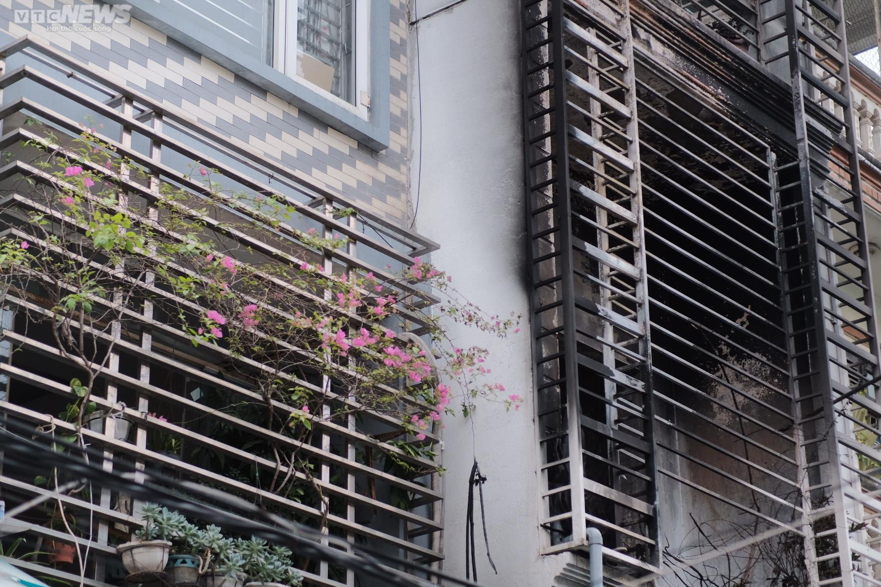 Hiểm hoạ cháy nổ từ những 'chuồng cọp' quây kín khu dân cư - 2