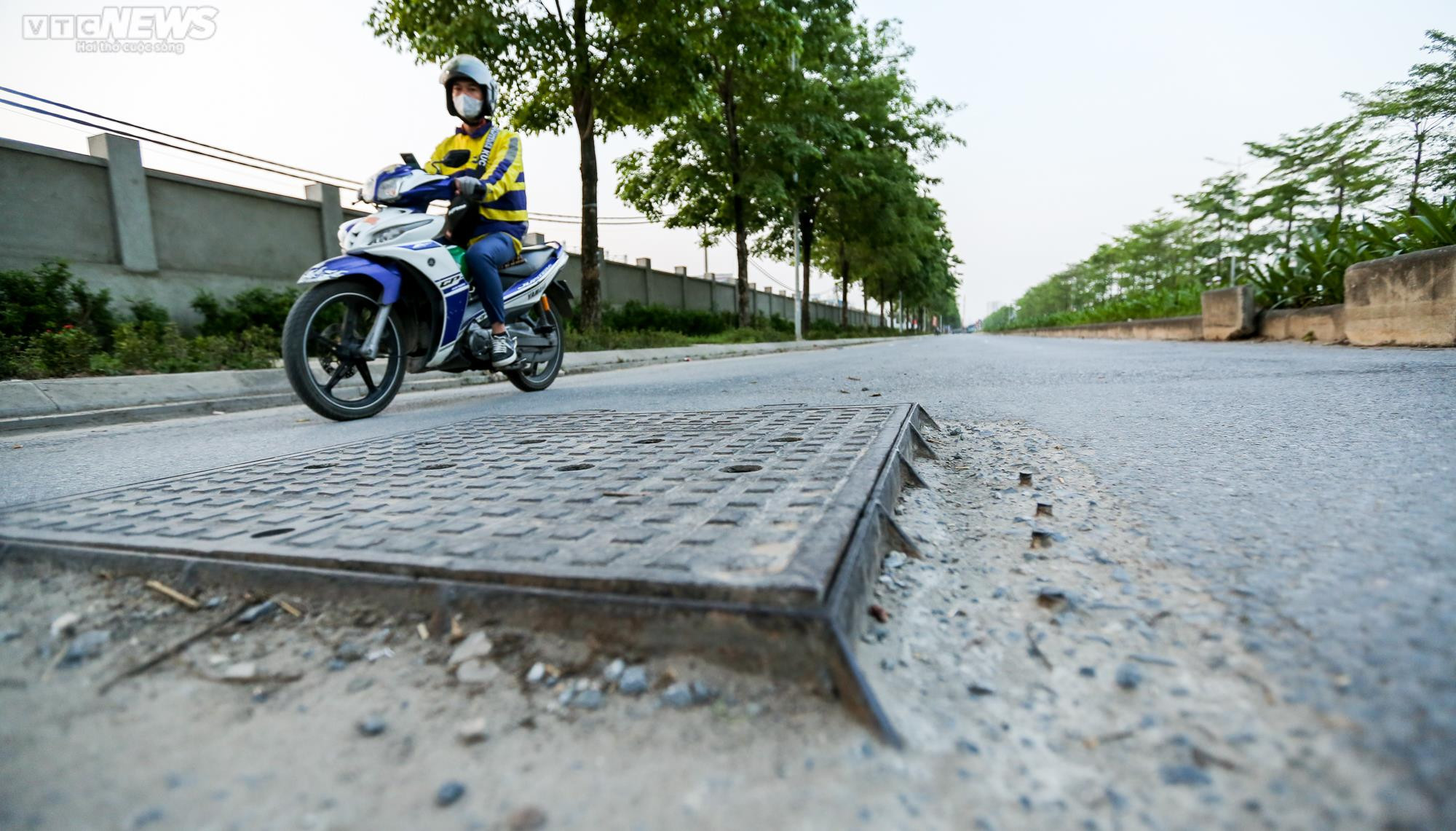 Đại lộ nghìn tỷ ở Hà Nội sau 3 năm đưa vào sử dụng giờ ra sao? - 5