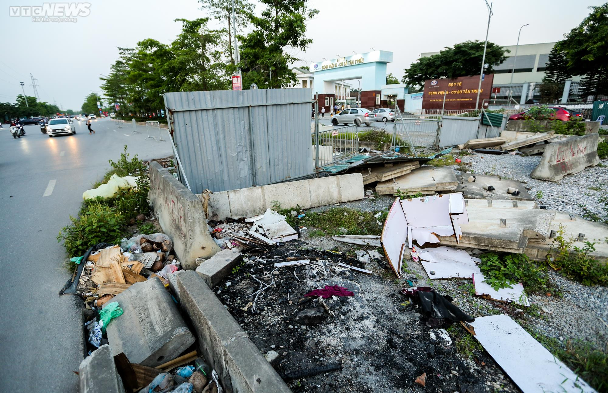 Đại lộ nghìn tỷ ở Hà Nội sau 3 năm đưa vào sử dụng giờ ra sao? - 10