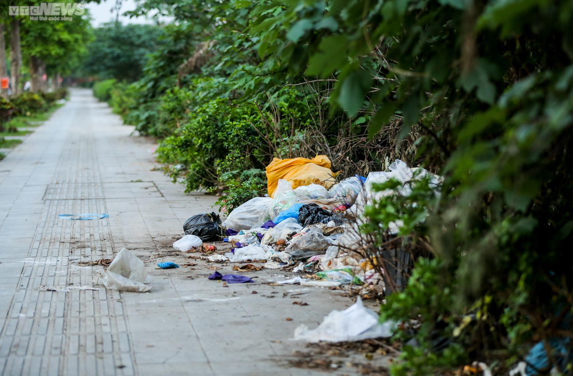 Đại lộ nghìn tỷ ở Hà Nội sau 3 năm đưa vào sử dụng giờ ra sao? - 9