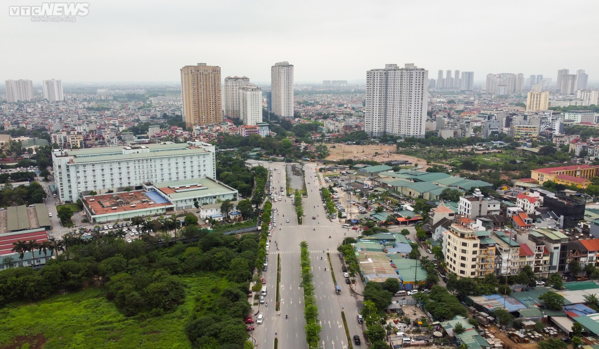 Đại lộ nghìn tỷ ở Hà Nội sau 3 năm đưa vào sử dụng giờ ra sao? - 1