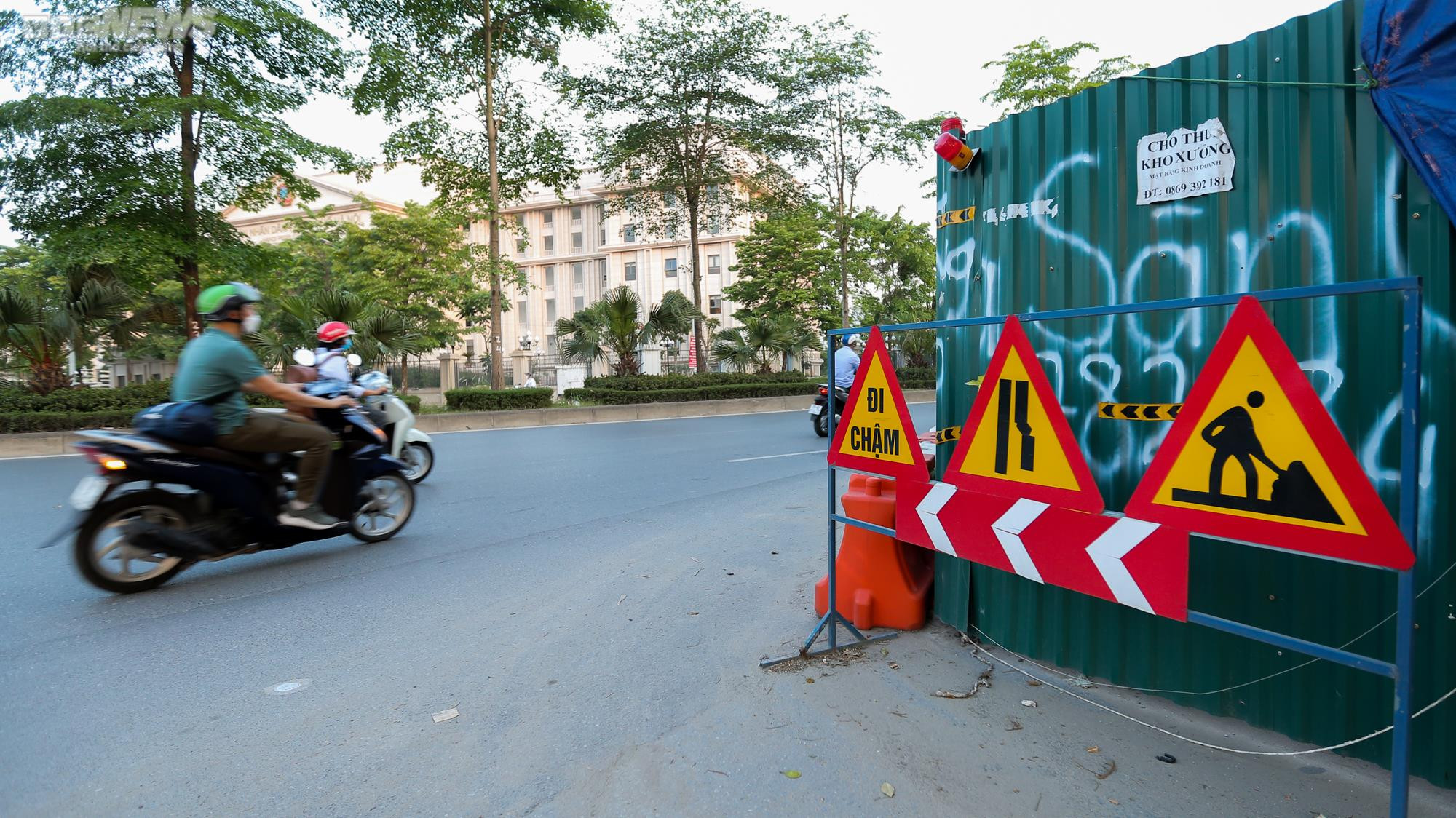 Đại lộ nghìn tỷ ở Hà Nội sau 3 năm đưa vào sử dụng giờ ra sao? - 4