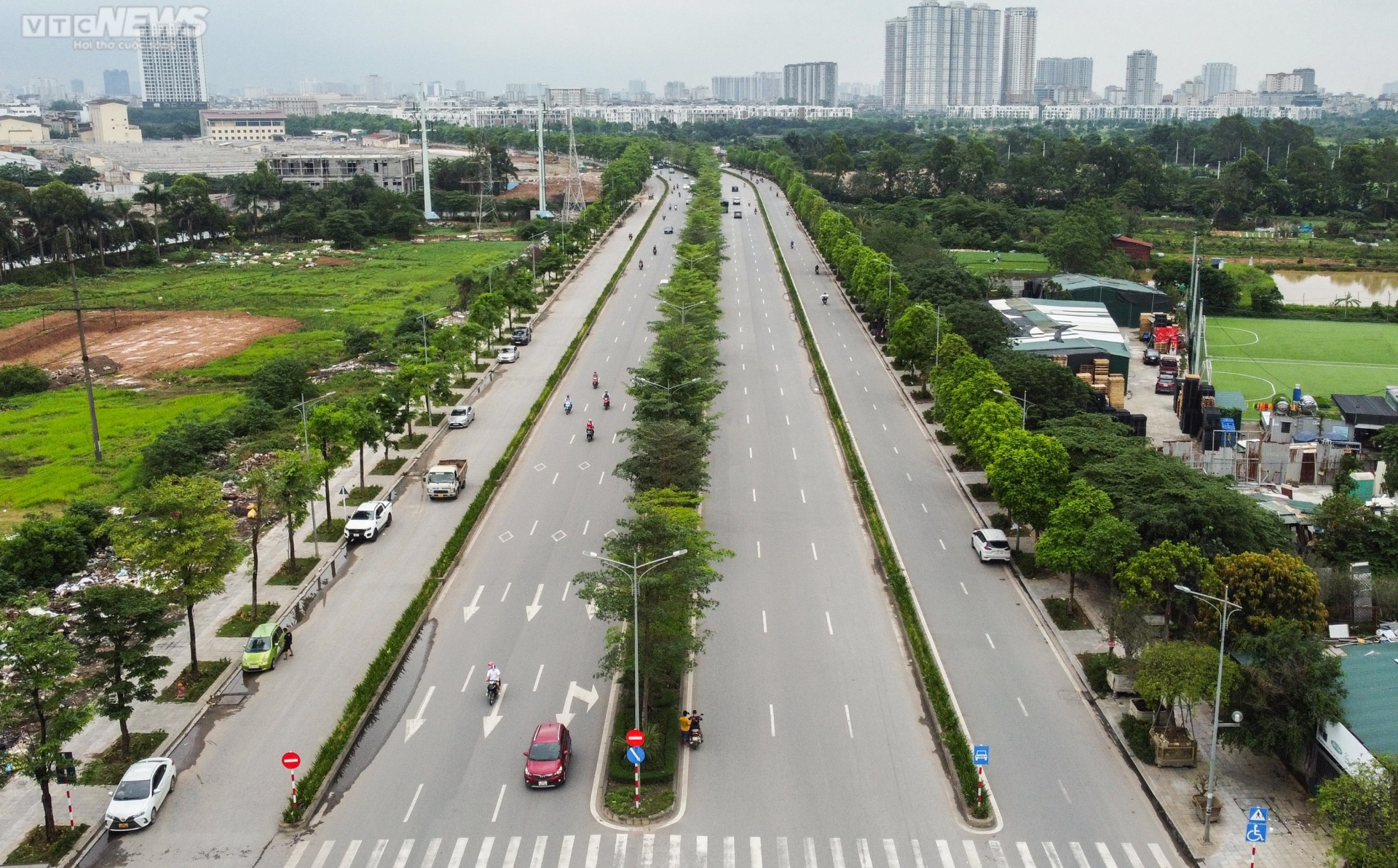 Đại lộ nghìn tỷ ở Hà Nội sau 3 năm đưa vào sử dụng giờ ra sao? - 2
