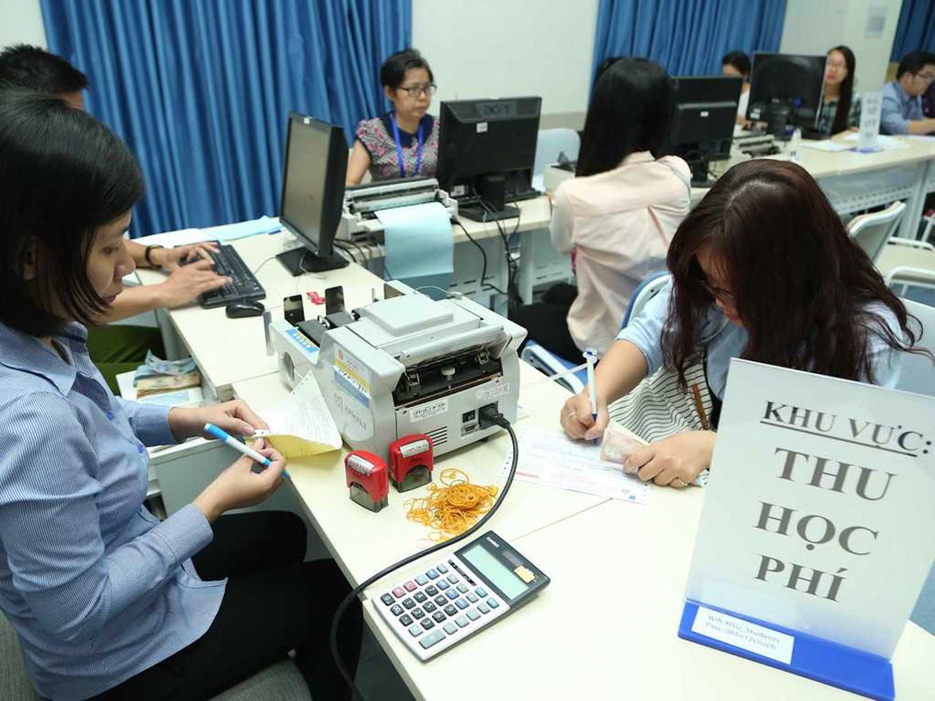 Chuyên gia: Các trường đại học không phải muốn tăng học phí bao nhiêu cũng được - 2