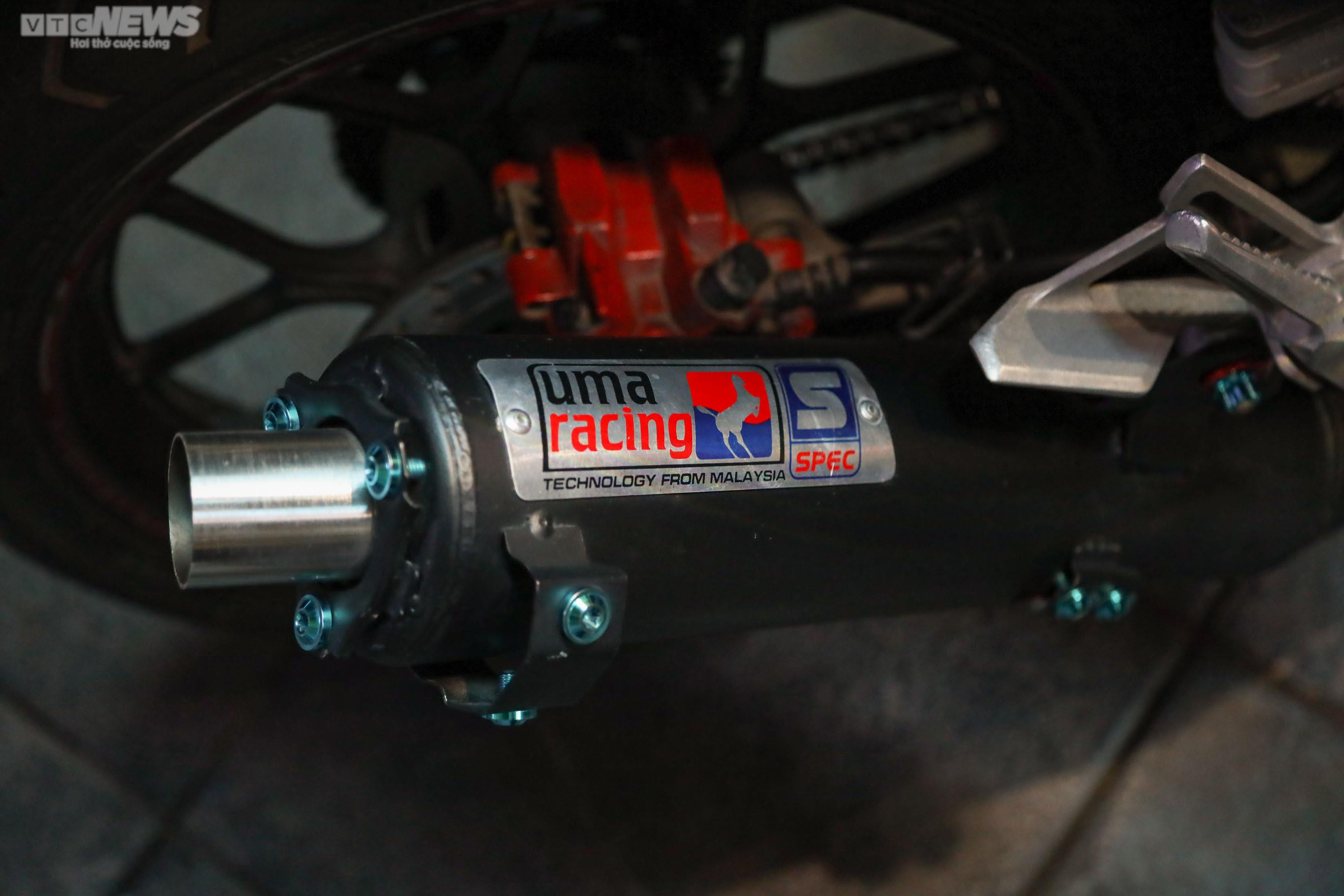 Cảnh sát hóa trang vây bắt 'quái xế' đua xe, nẹt pô gây náo loạn phố Hà Nội - 15