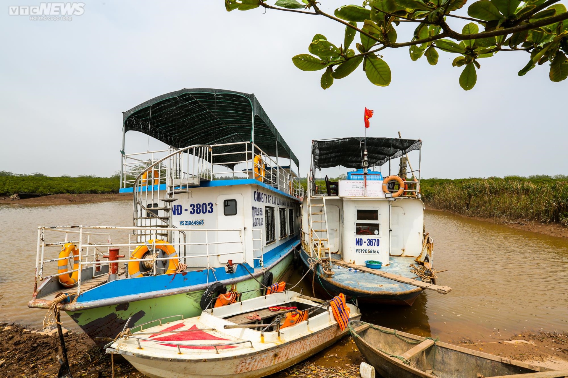 Hiện trạng bãi ngao sau vụ sụt lún khiến phụ huynh và học sinh tử vong - 10