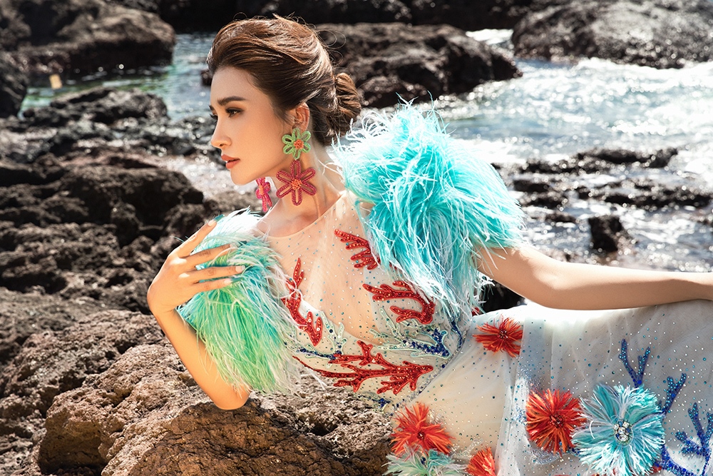 Ba Trang của 'Mộng phù hoa' gợi cảm với bikini - 12