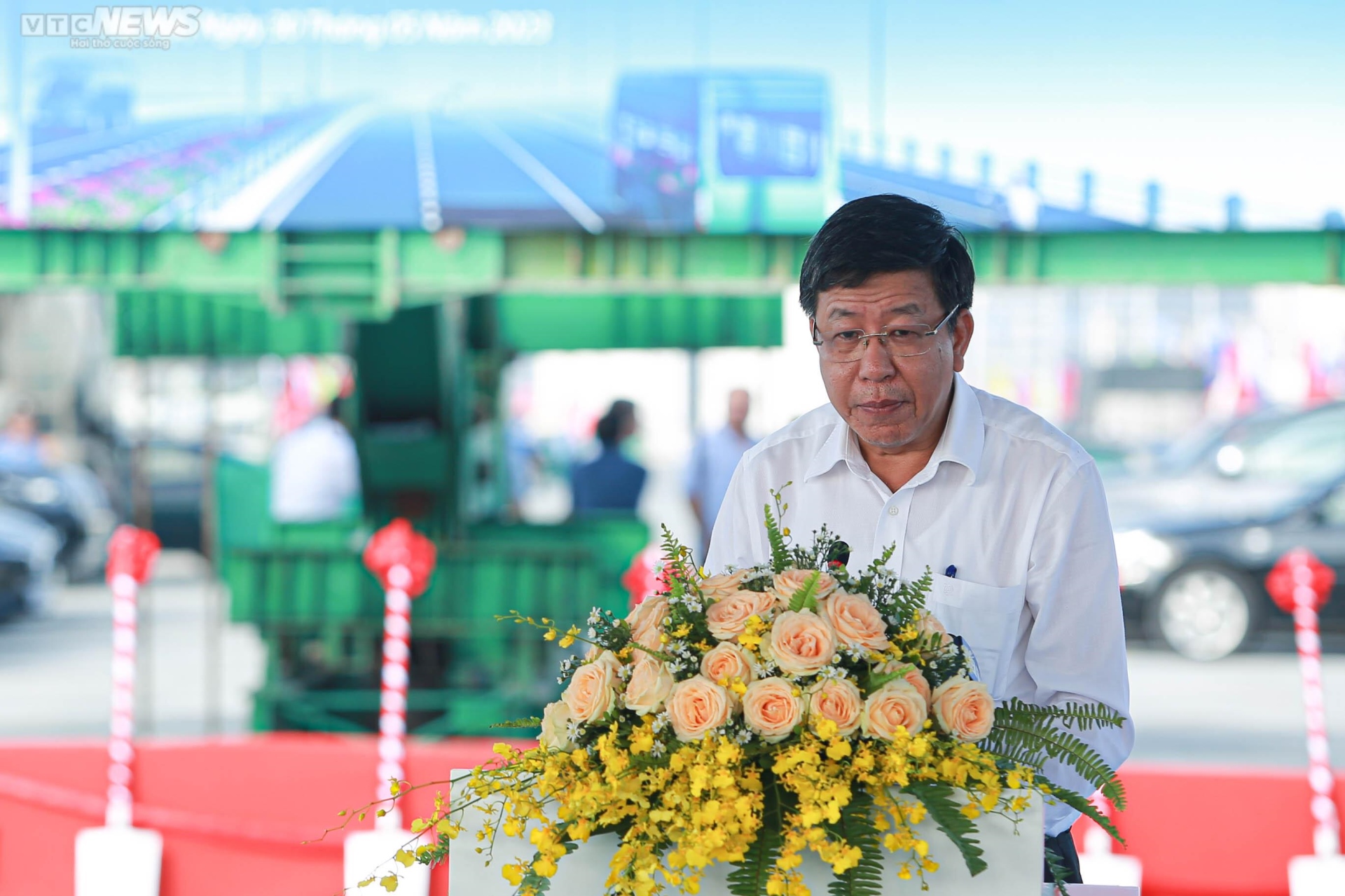 Hợp long cầu Vĩnh Tuy 2 trị giá hơn 2.500 tỷ đồng - 5