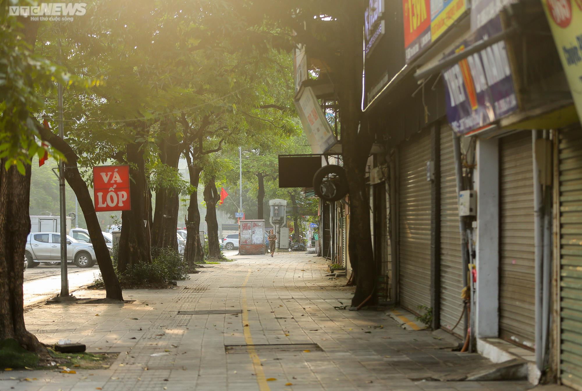 Hàng loạt tuyến phố ở Hà Nội được đề xuất kinh doanh vỉa hè - 3