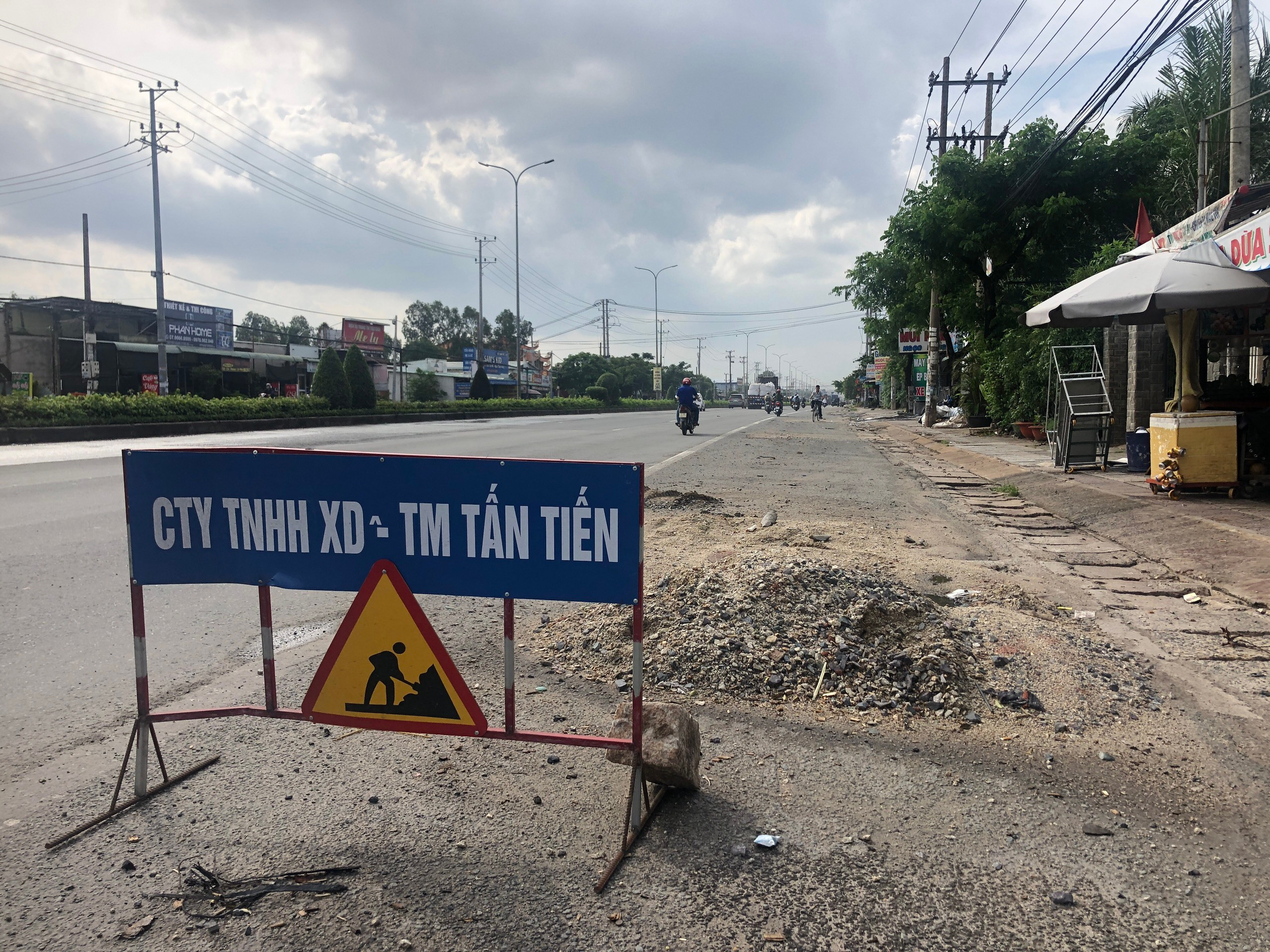 Bà Rịa - Vũng Tàu: Loạt ổ gà ‘bẫy' người đi đường trên quốc lộ 51 - 9