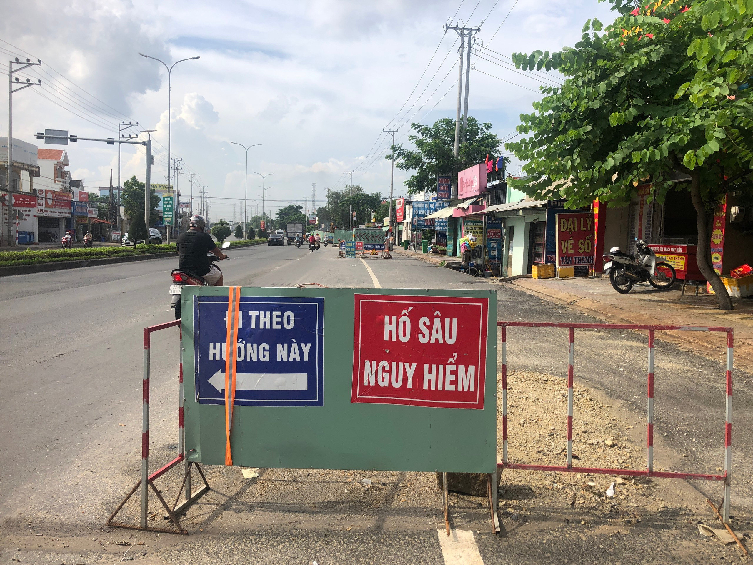 Bà Rịa - Vũng Tàu: Loạt ổ gà ‘bẫy' người đi đường trên quốc lộ 51 - 6