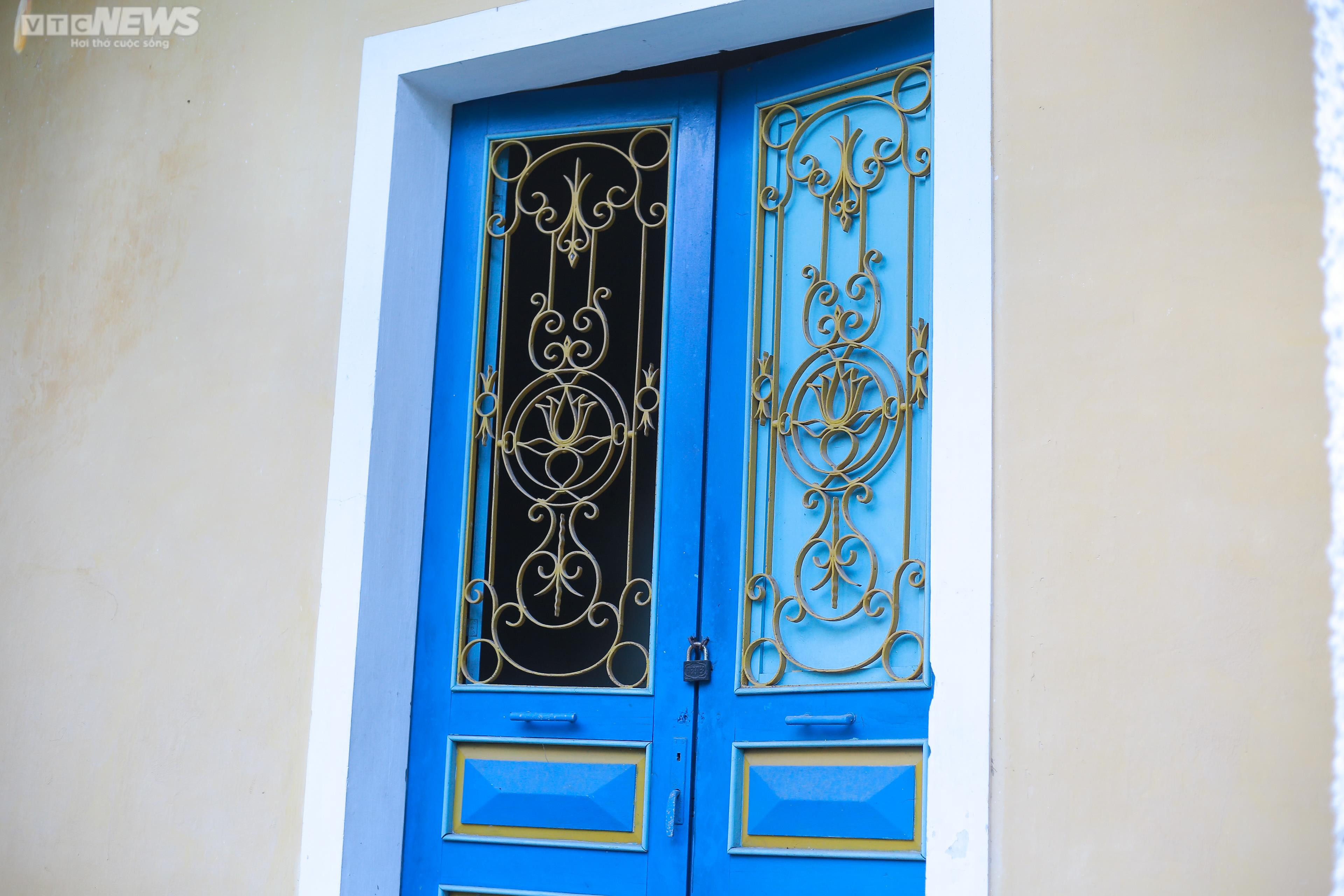 Cảnh hoang tàn trong căn nhà Hoàng Thái hậu cuối cùng của triều Nguyễn - 6