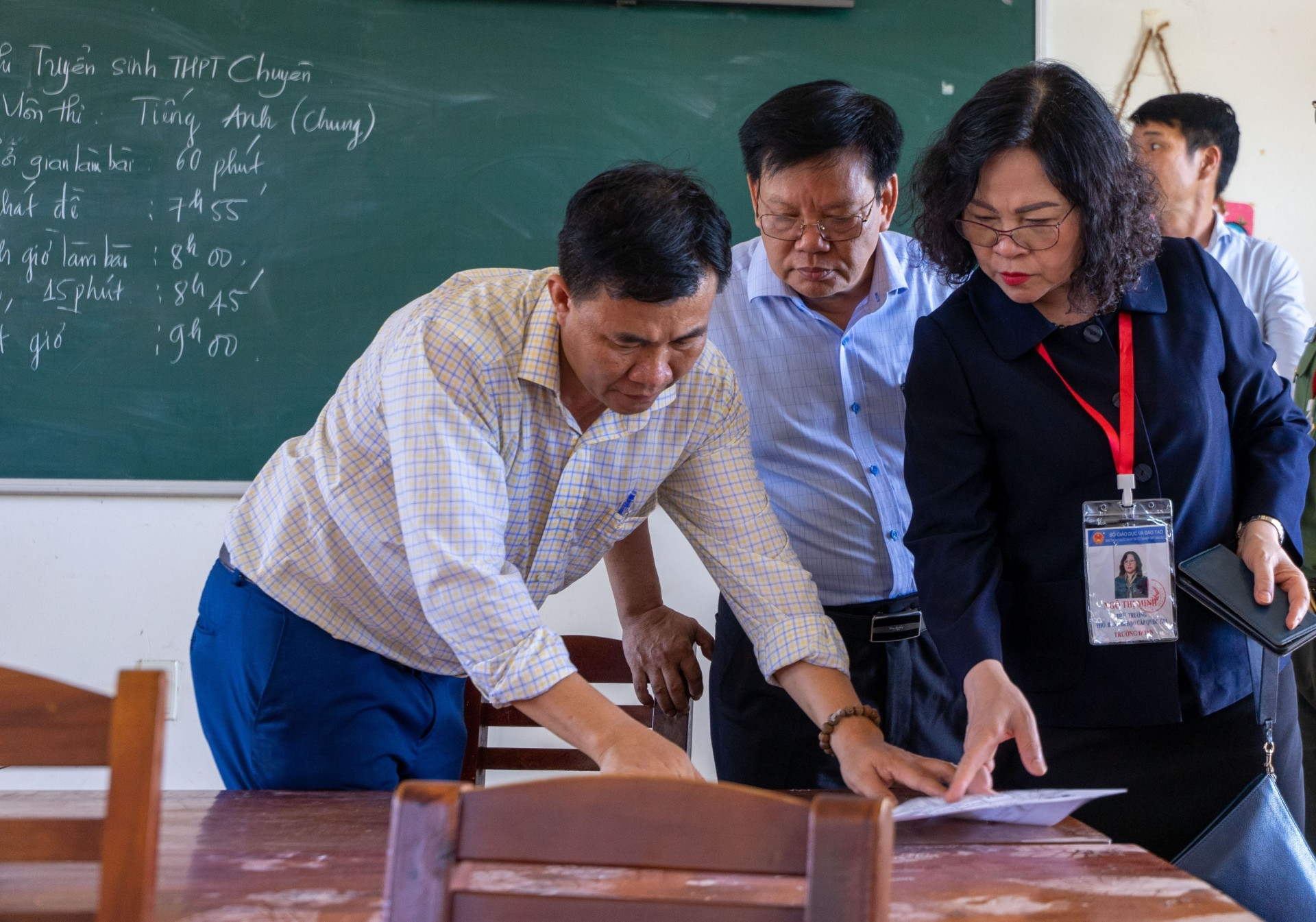 Hơn 1 triệu thí sinh làm thủ tục dự thi tốt nghiệp THPT 2023 - 37