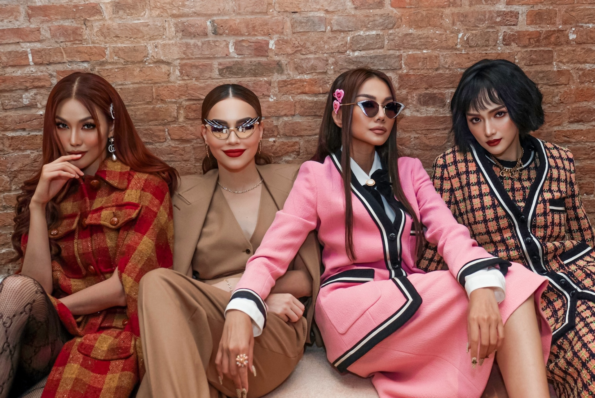 Phong cách thời trang đẳng cấp của Hồ Ngọc Hà: Xuất hiện ở đâu nổi bật ở đó - 11