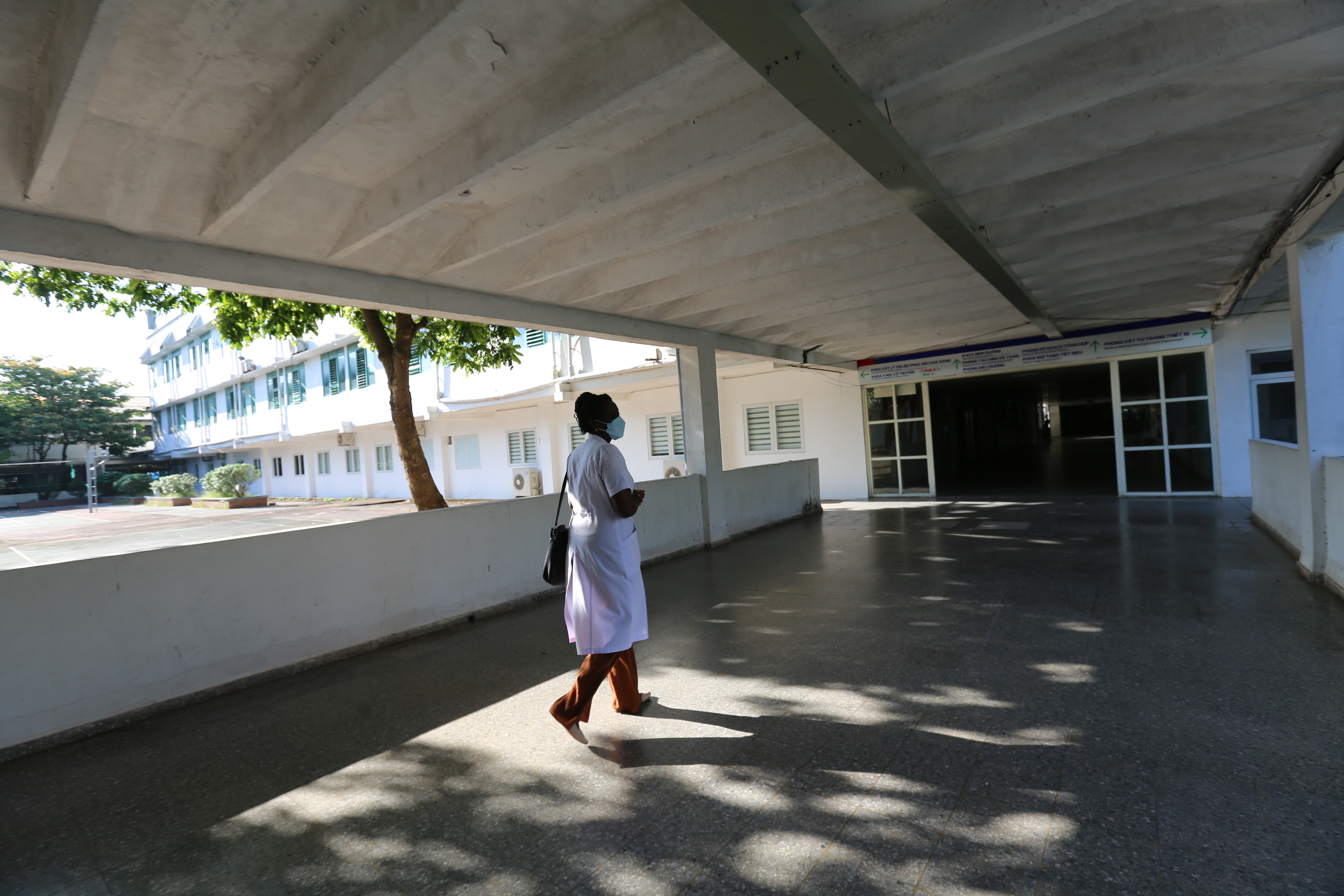 Ngày trực đặc biệt của nữ bác sĩ Cuba - 4