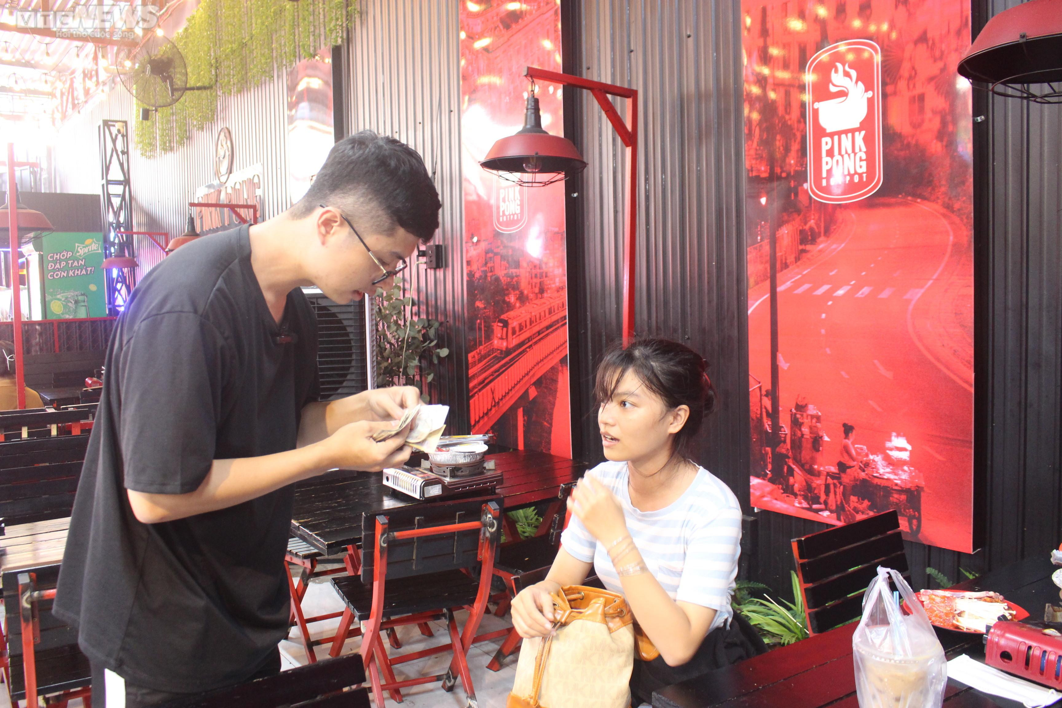 Nhà hàng buffet 1.000 đồng dành cho người nghèo ở TP.HCM - 4