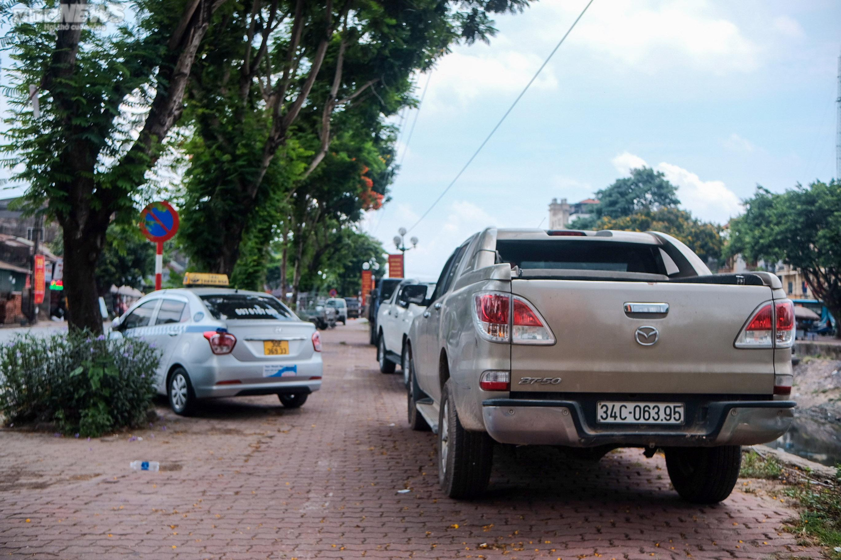 Hà Nội: Cảnh nhếch nhác, lấn chiếm tràn lan 2 bên vỉa hè sông Kim Ngưu - 7