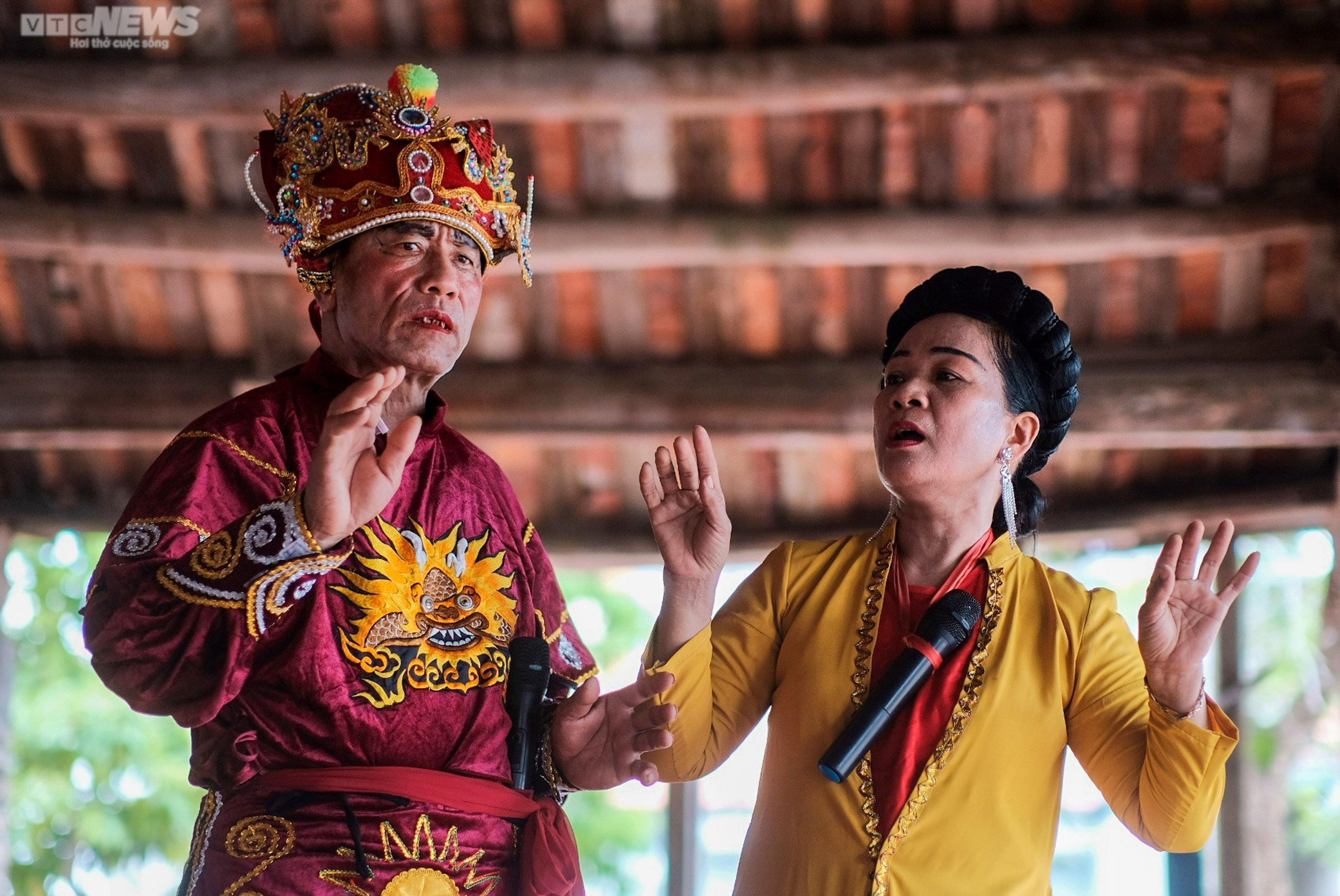 Những bậc cao niên tuồng Thạch Lỗi và khao khát giữ gìn nét đẹp văn hóa dân tộc - 1