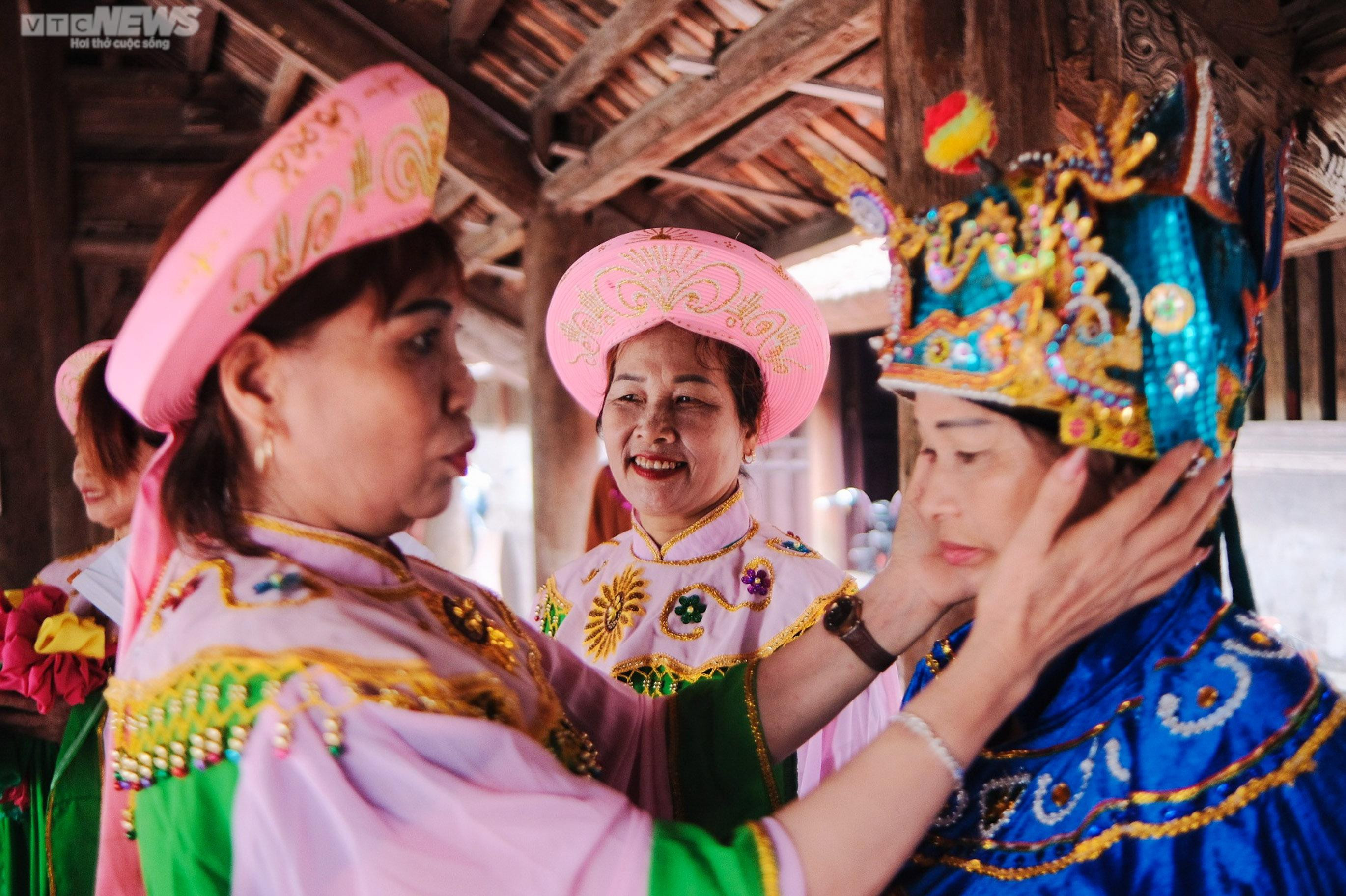 Những bậc cao niên tuồng Thạch Lỗi và khao khát giữ gìn nét đẹp văn hóa dân tộc - 5