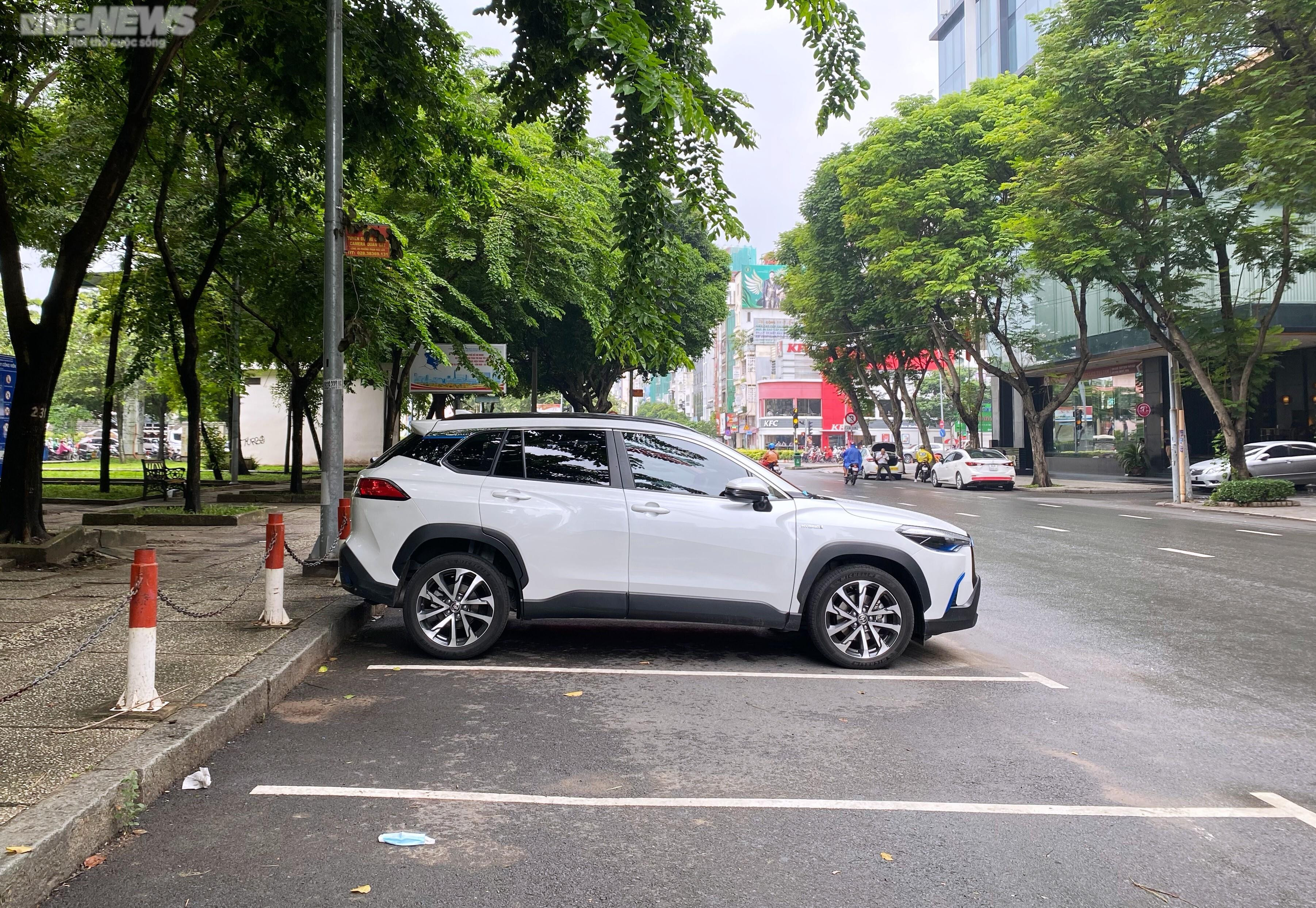 Cận cảnh 4 điểm được đề xuất làm bãi giữ xe cao tầng ở TP.HCM - 5