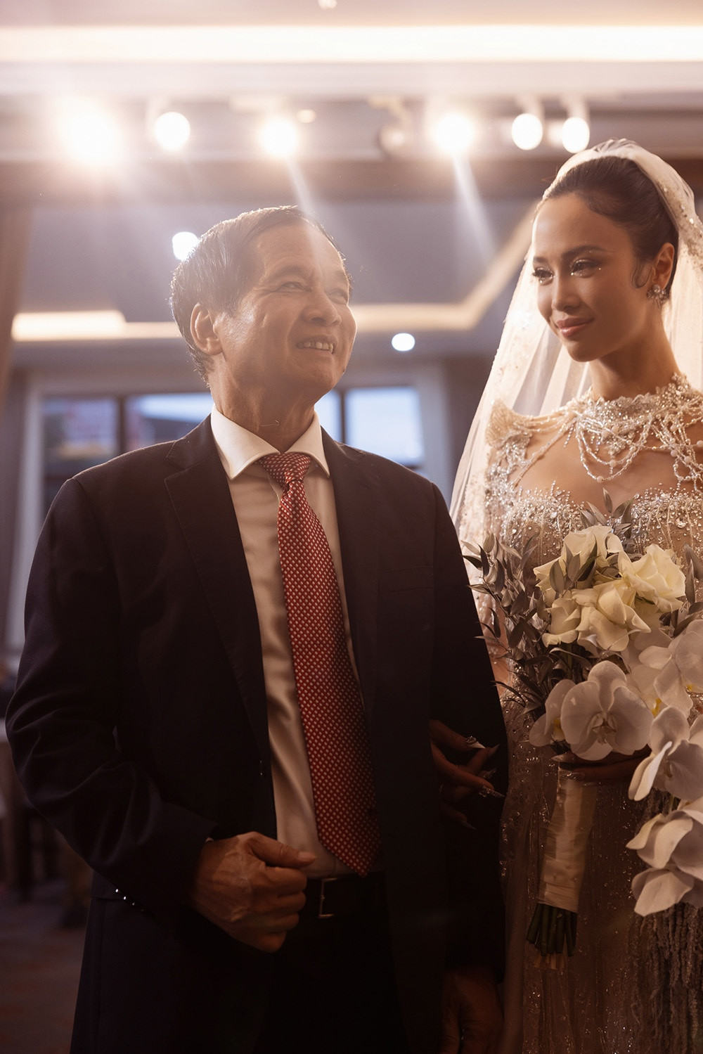 Cường Seven nhắn nhủ vợ trong lễ cưới: Anh không bằng người khác nhưng anh yêu em - 4