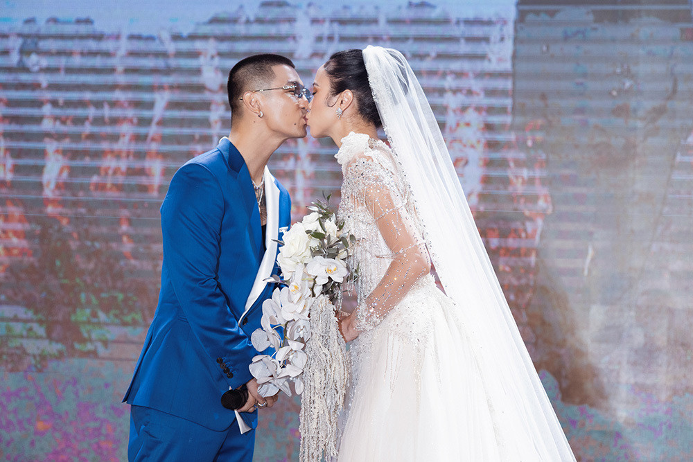 Cường Seven nhắn nhủ vợ trong lễ cưới: Anh không bằng người khác nhưng anh yêu em - 8