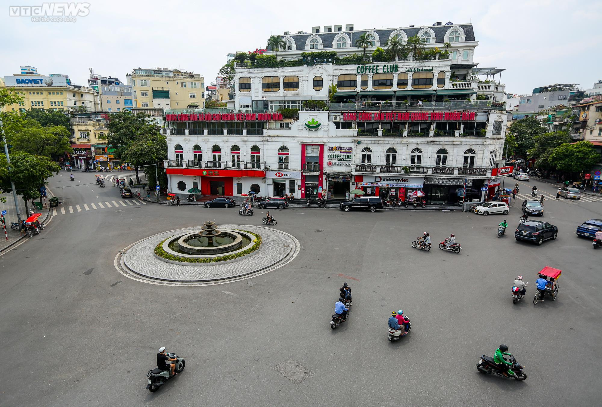 Những di tích nổi tiếng quận Hoàn Kiếm gắn liền lịch sử nghìn năm của Hà Nội - 16