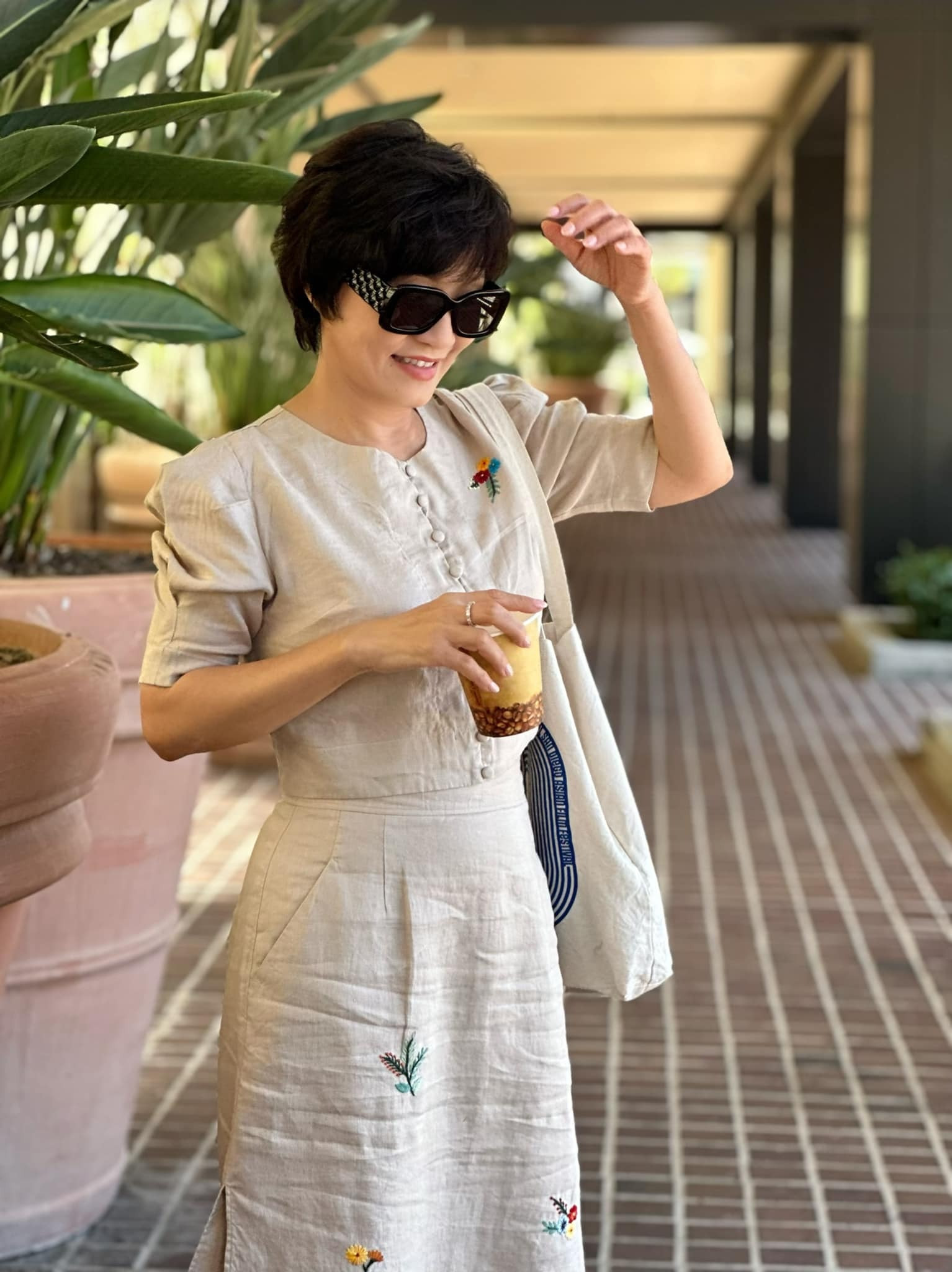 Sao Việt 4/8: Chi Bảo thân thiết ngồi chung bàn bên vợ cũ, vợ mới - 12