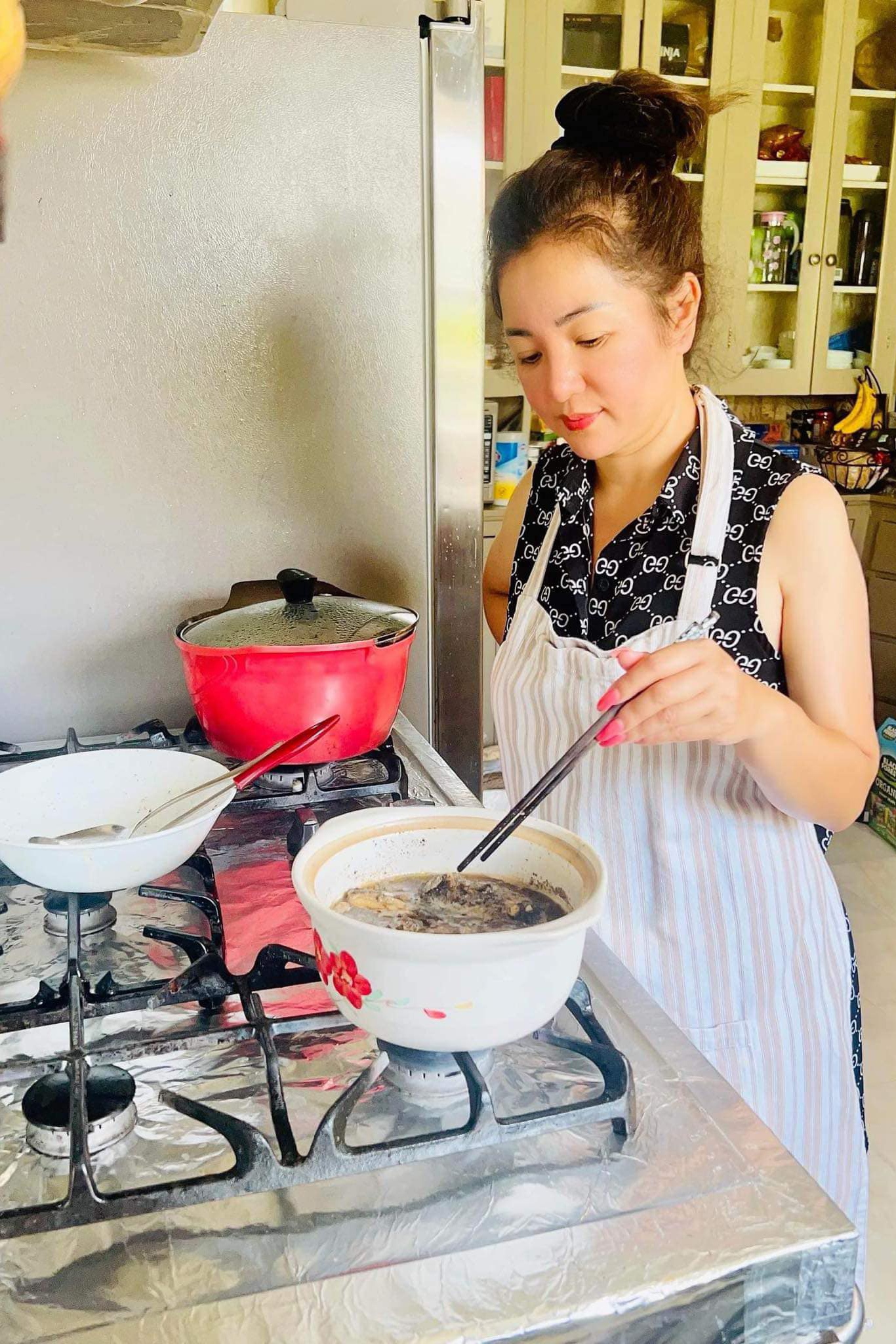 Sao Việt 6/8: Suti 'Bố ơi mình đi đâu thế' lớn phổng phao, Kỳ Duyên khoe eo nhỏ xíu - 12