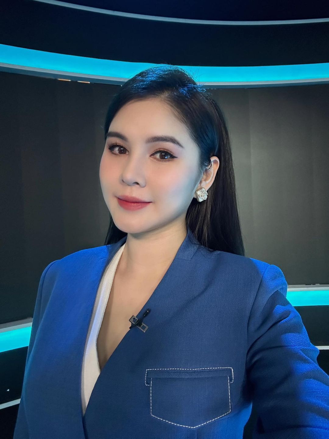 Sao Việt 11/8: Minh Hằng nhí nhảnh cận ngày sinh, Subeo cao vượt bố Cường Đô La - 10