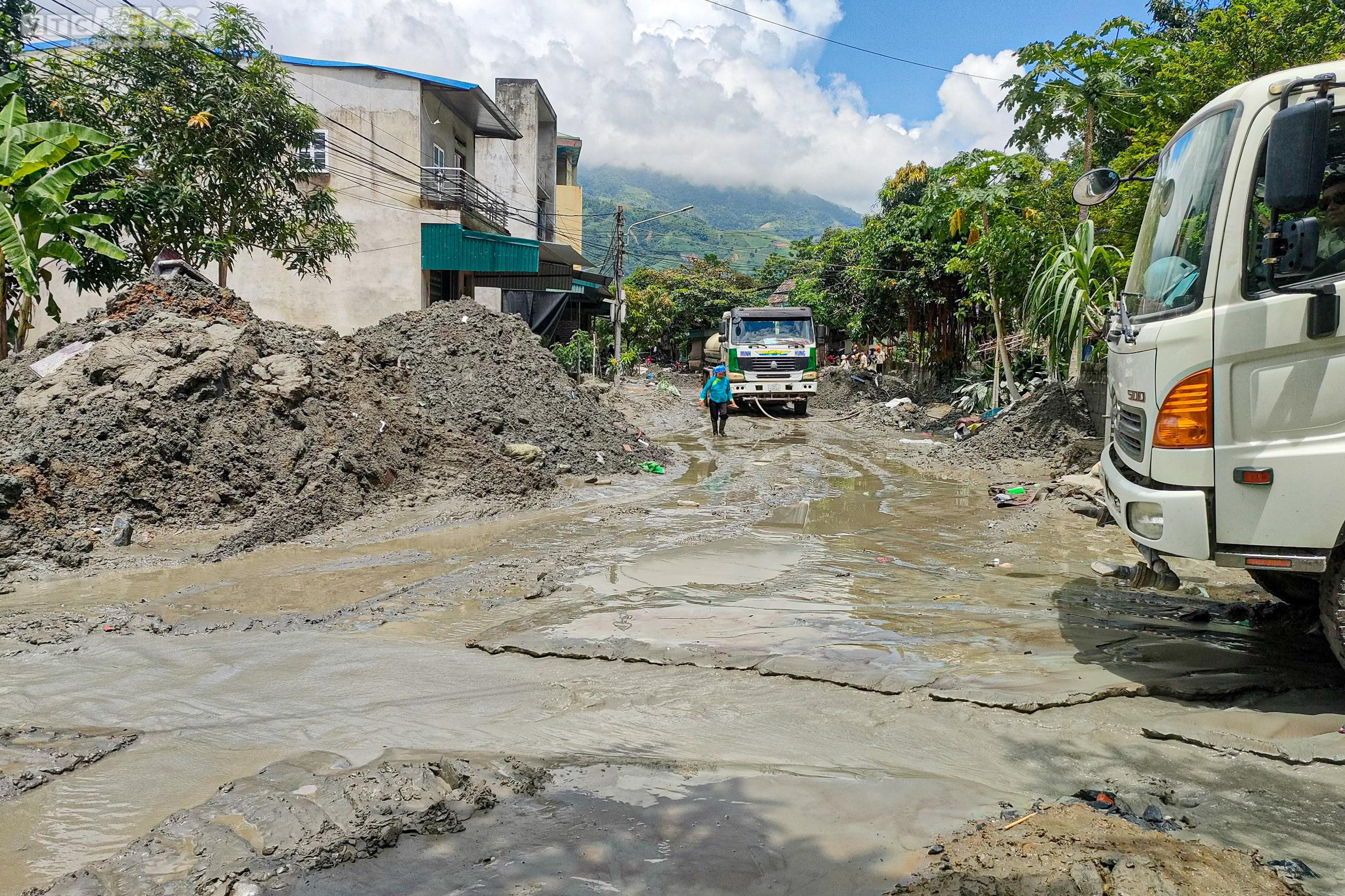 Bản làng tan hoang sau sự cố vỡ hồ thải quặng đồng ở Lào Cai - 3