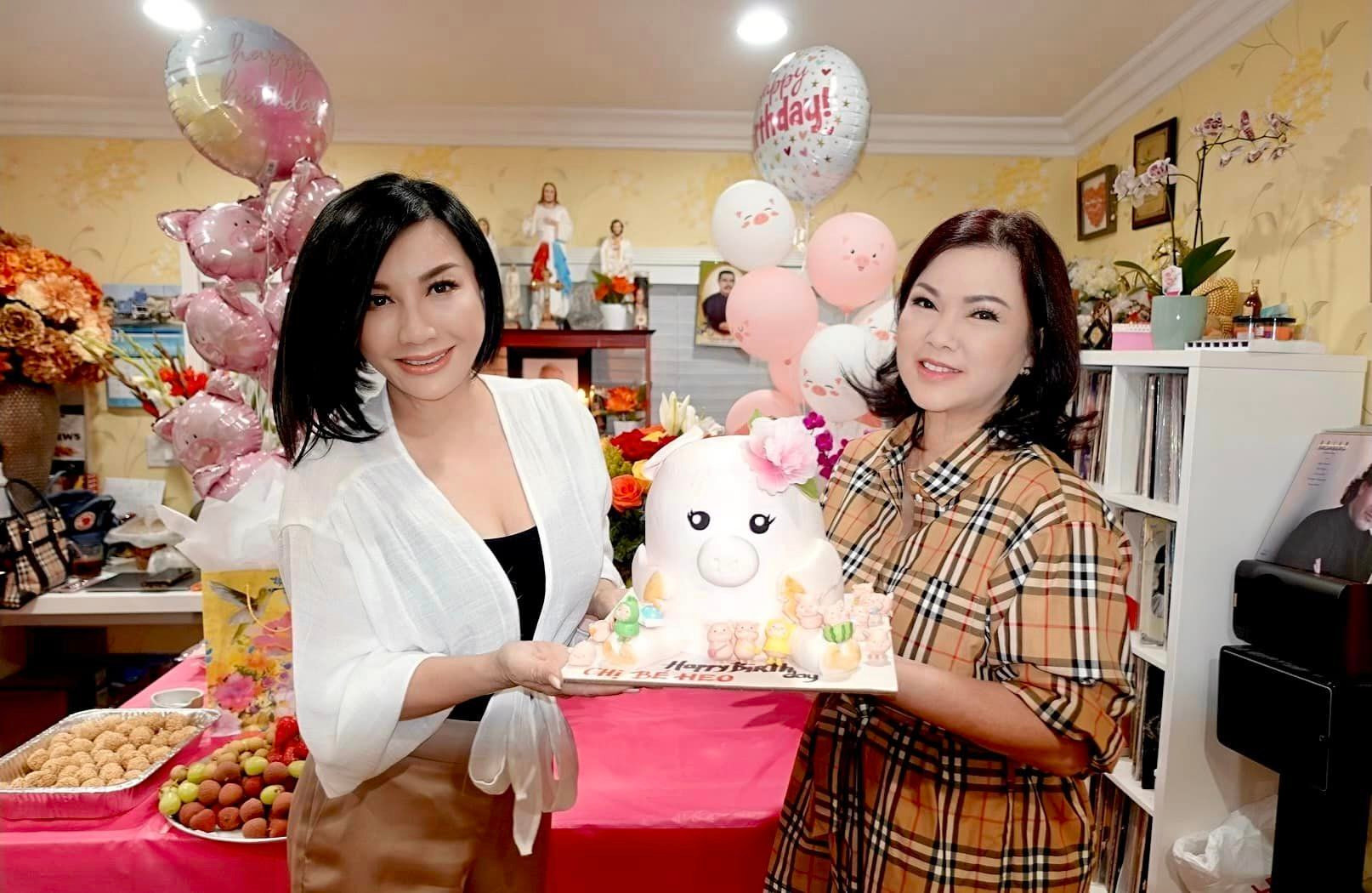 Sao Việt 20/8: Trịnh Kim Chi được chồng tặng xe, bà xã Chí Tài trẻ đẹp ở tuổi 64 - 2