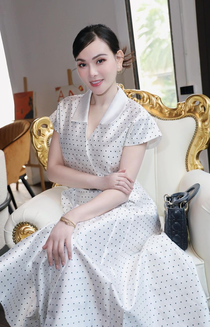 Sao Việt 24/8: Mai Phương Thuý lạ lẫm, Lê Giang muốn thi Hoa hậu - 14