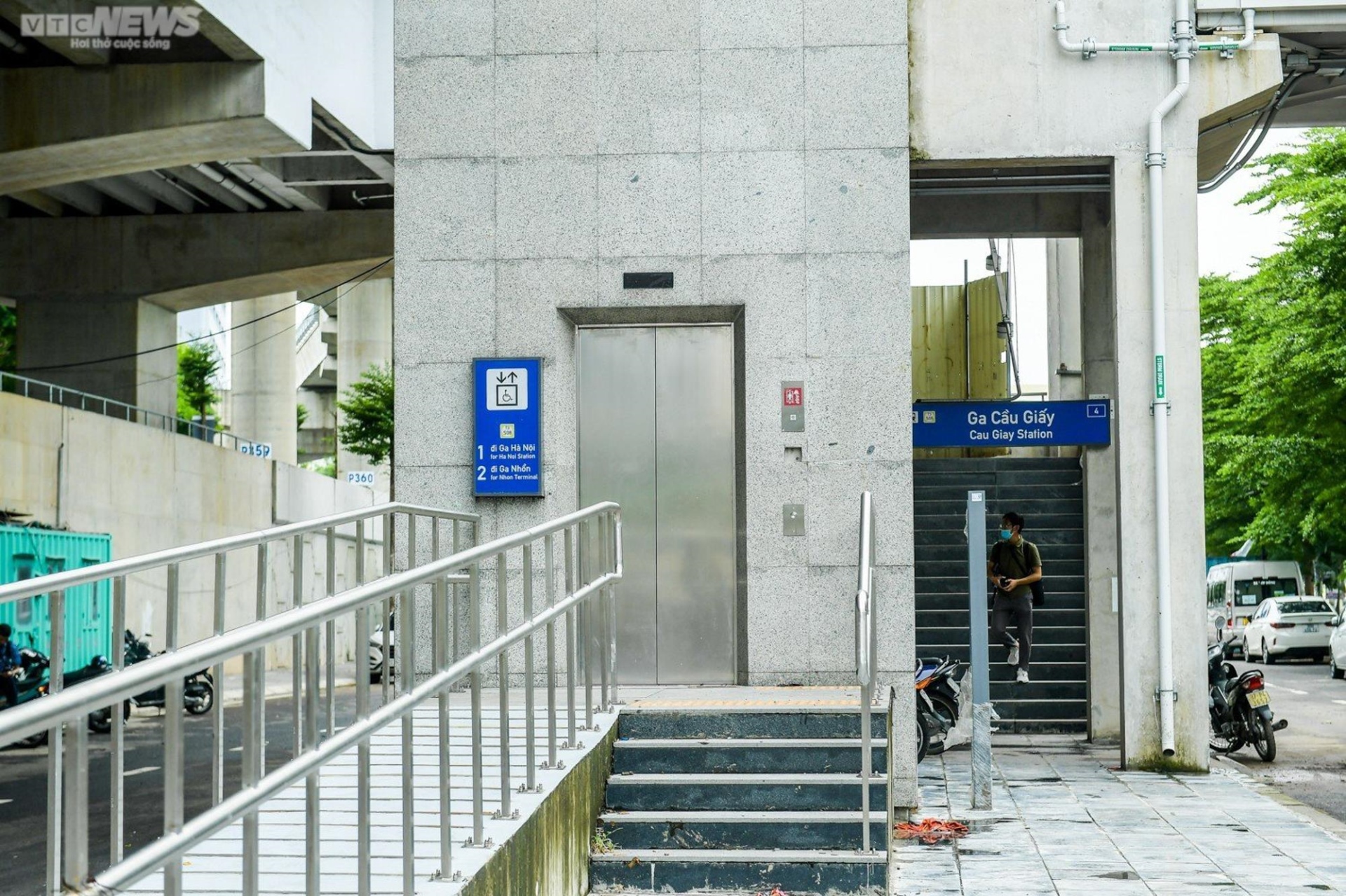 Hình hài 8 nhà ga trên cao tuyến Metro Nhổn - Ga Hà Nội - 3