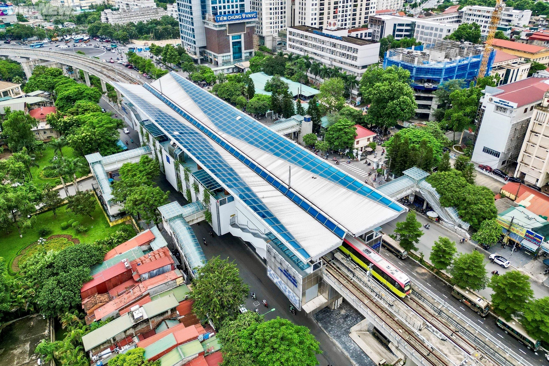 Hình hài 8 nhà ga trên cao tuyến Metro Nhổn - Ga Hà Nội - 1