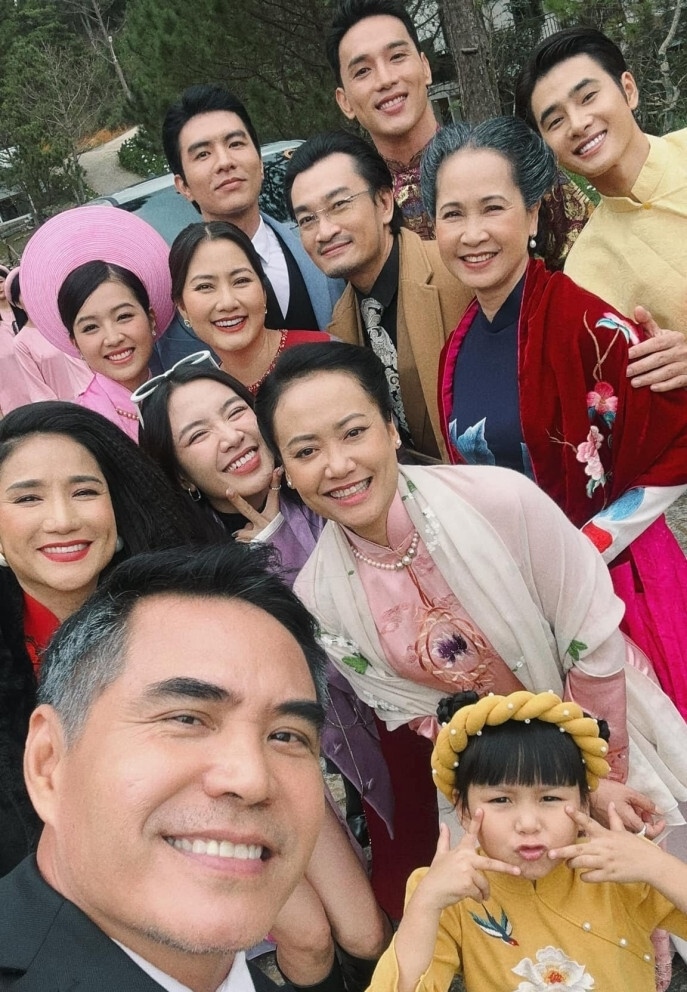 Sao Việt 30/8: Hồng Vân đọ sắc cùng bạn thân Hồng Đào, Bảo Thanh khoe mẹ trẻ đẹp - 10