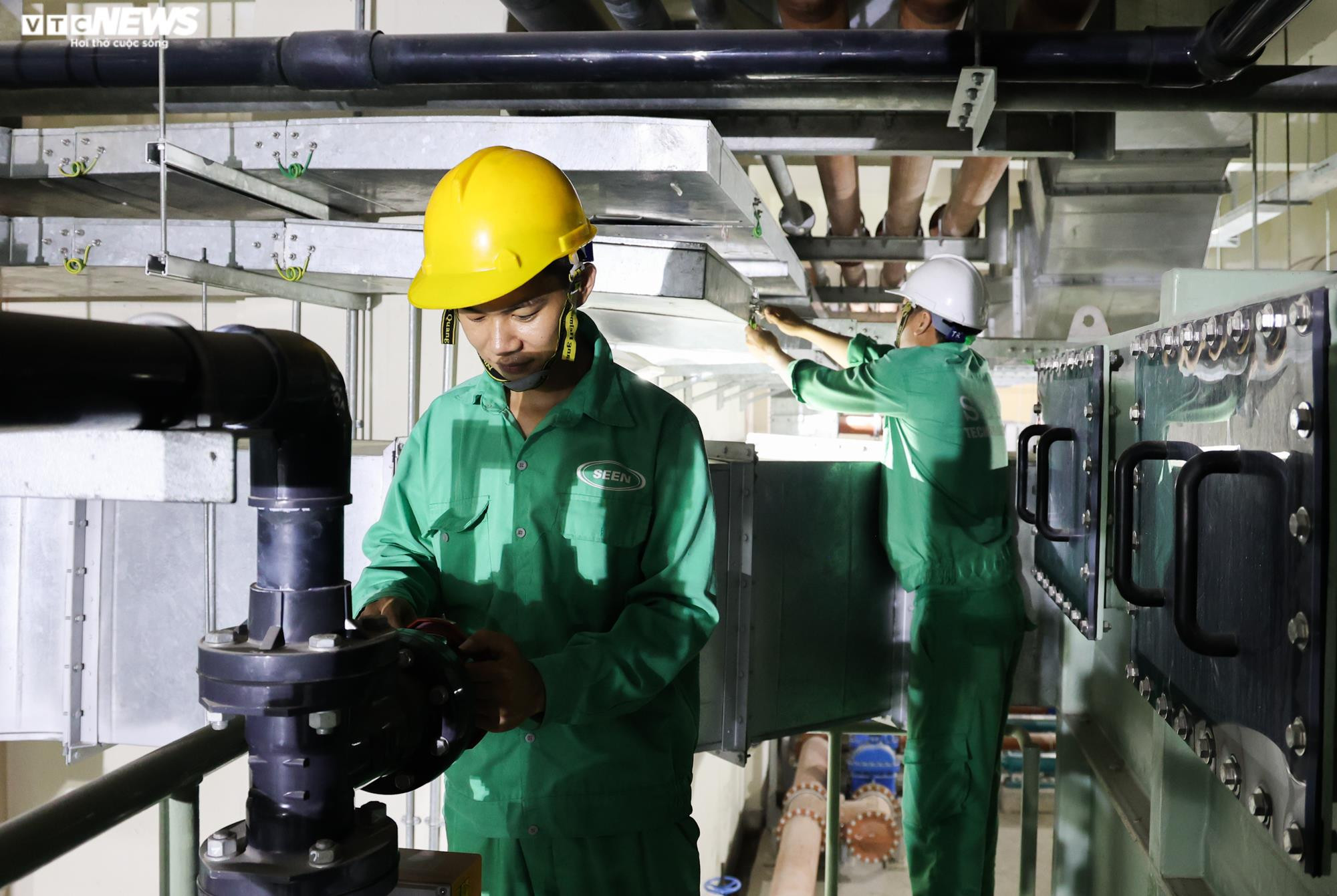 Nhà máy xử lý nước thải Yên Xá hơn 16.000 tỷ đồng ra sao sau 7 năm thi công? - 17