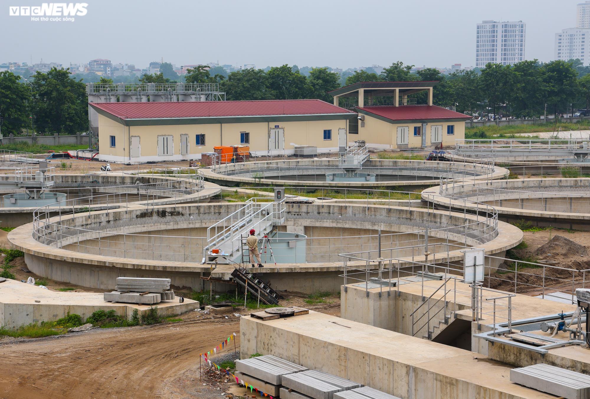 Nhà máy xử lý nước thải Yên Xá hơn 16.000 tỷ đồng ra sao sau 7 năm thi công? - 3