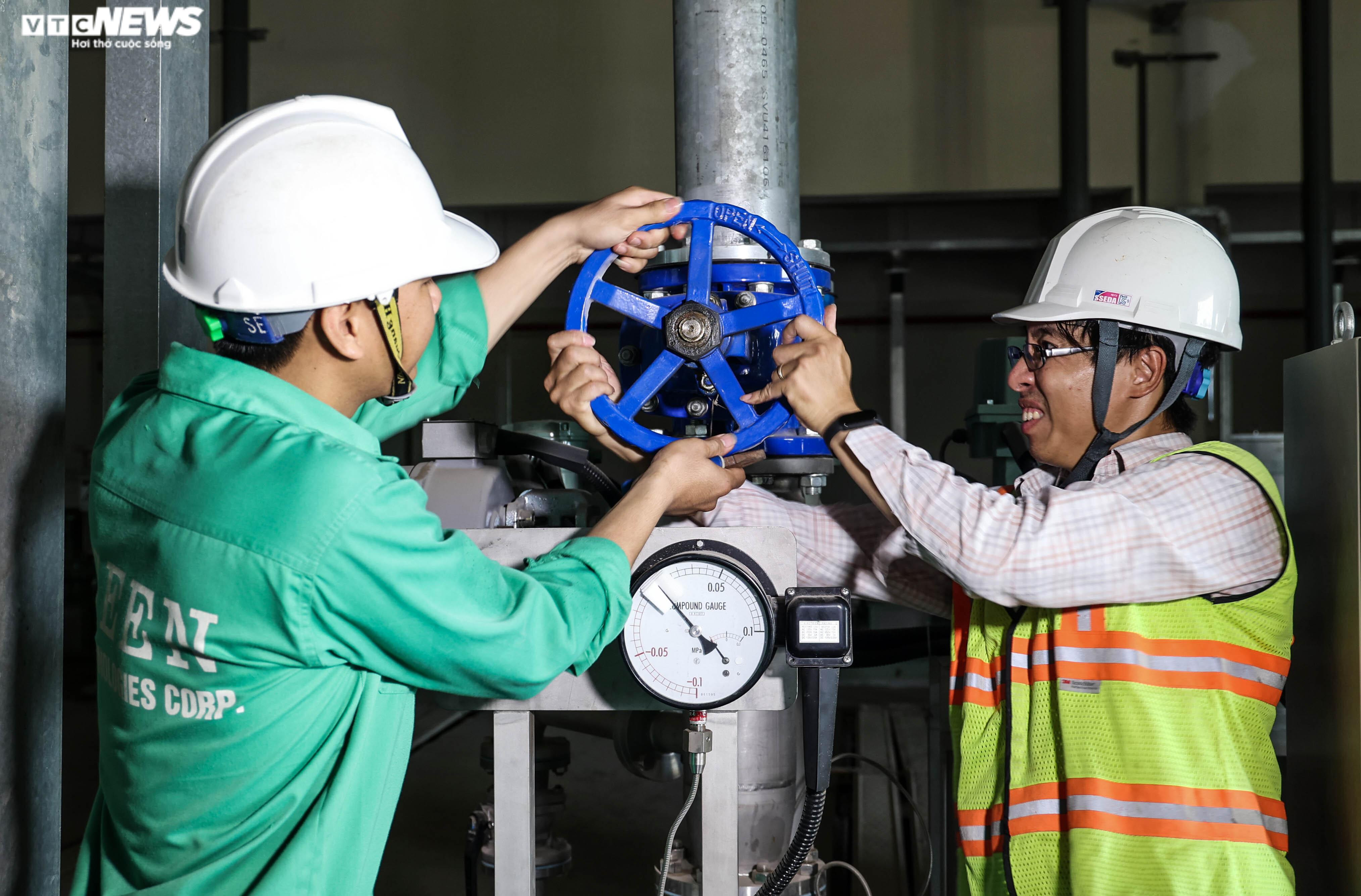 Nhà máy xử lý nước thải Yên Xá hơn 16.000 tỷ đồng ra sao sau 7 năm thi công? - 16