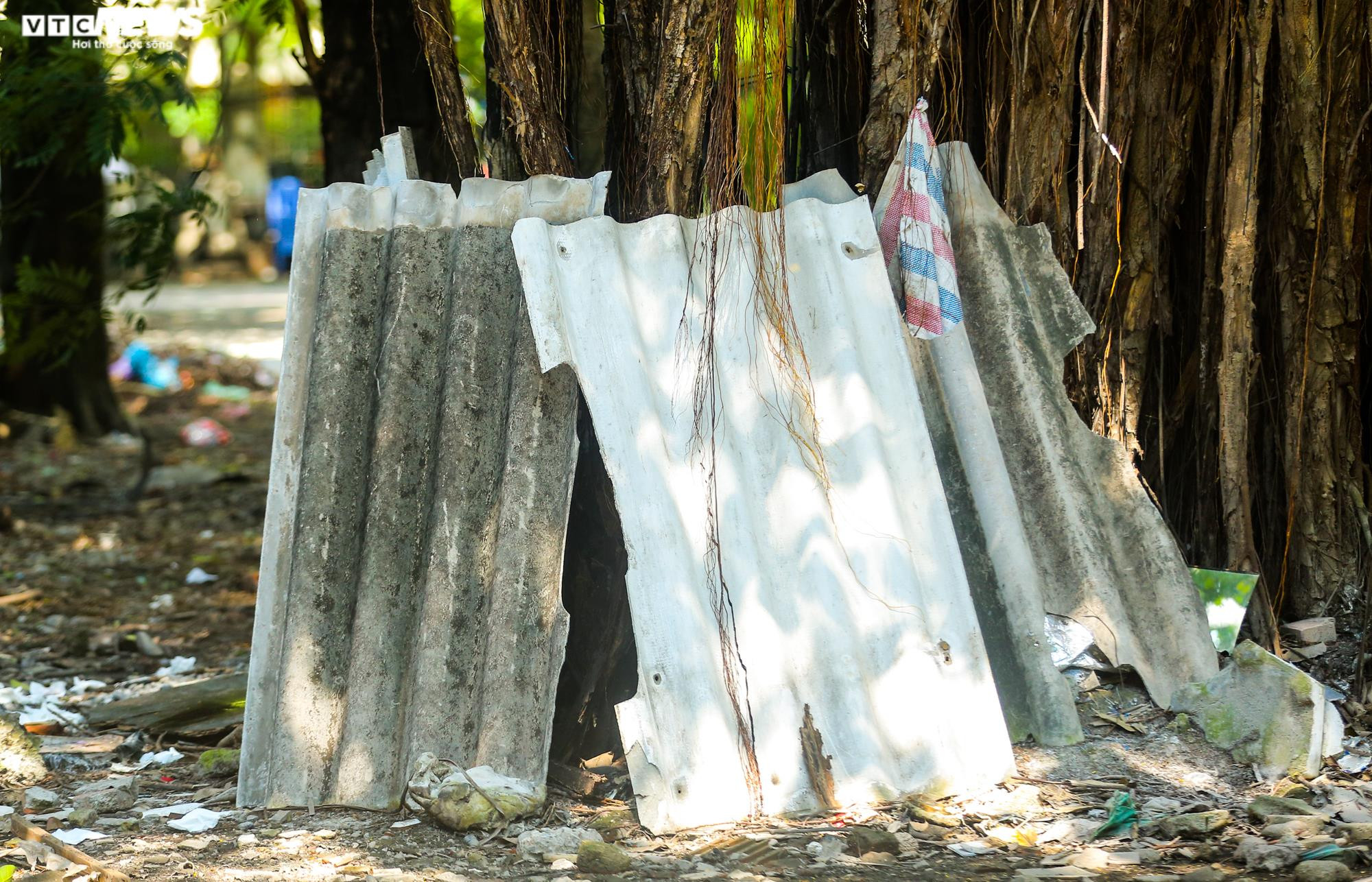 Hà Nội: Hiện trạng Công viên Tuổi trẻ sau hơn 3 tháng tháo dỡ công trình vi phạm - 15