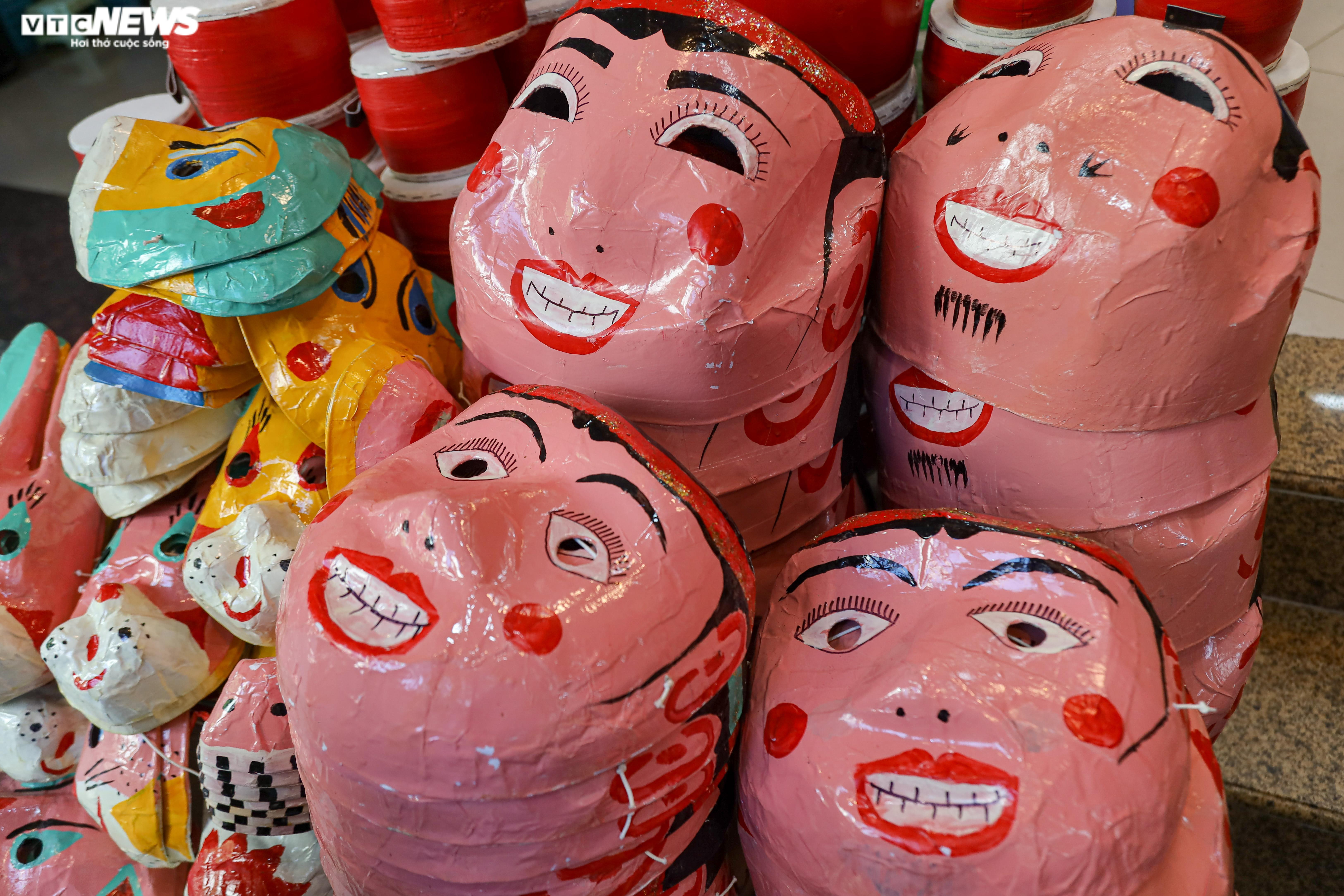 Khách ngày càng hoài niệm, đồ chơi Trung thu 'vang bóng một thời' lên ngôi - 7