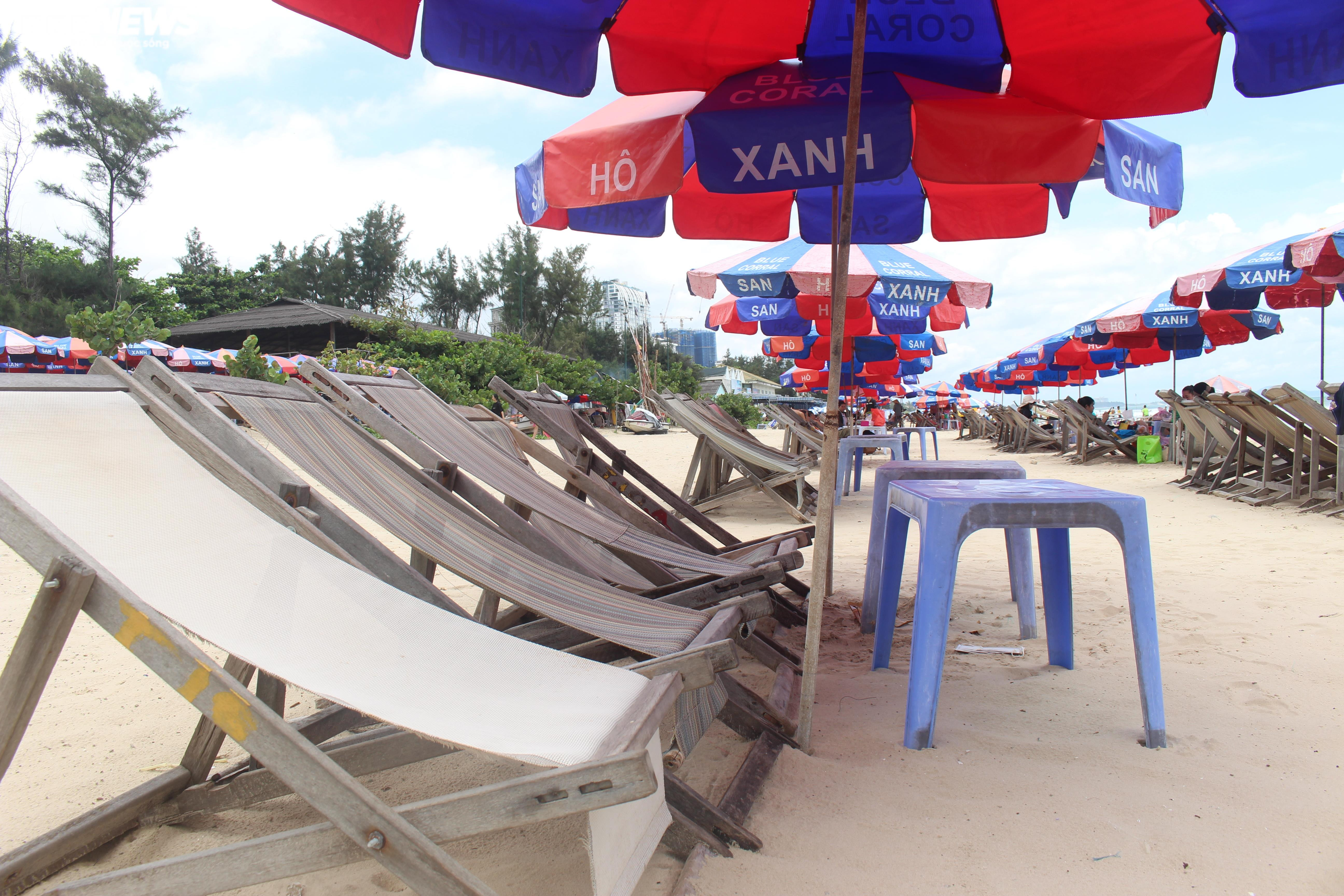 Biển Vũng Tàu thưa thớt, dịch vụ cho thuê mô tô nước ngồi 'hóng' khách - 8