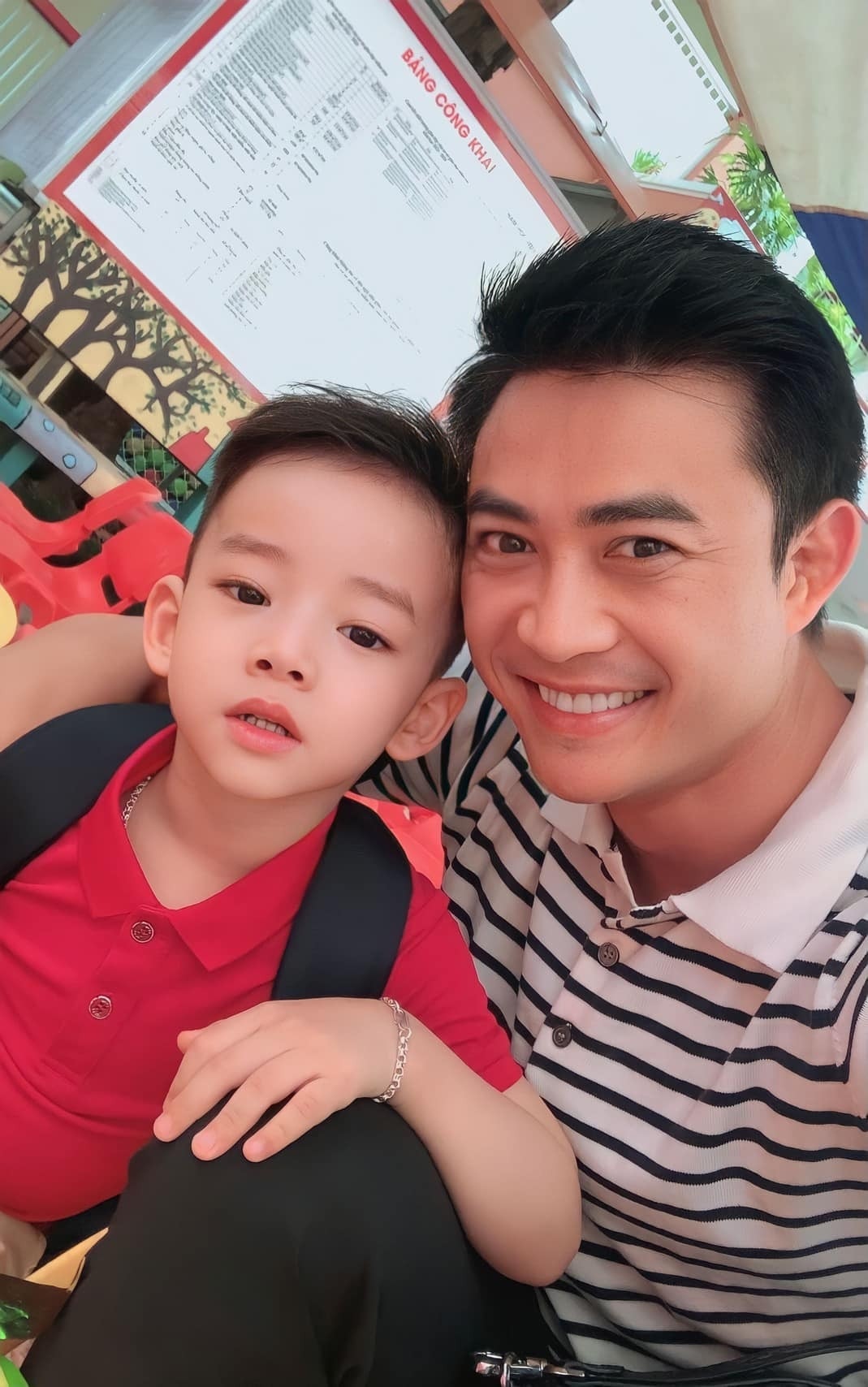 Sao Việt nô nức đưa con đi khai giảng, vợ cố nhạc sĩ Trần Lập chia sẻ xúc động - 11