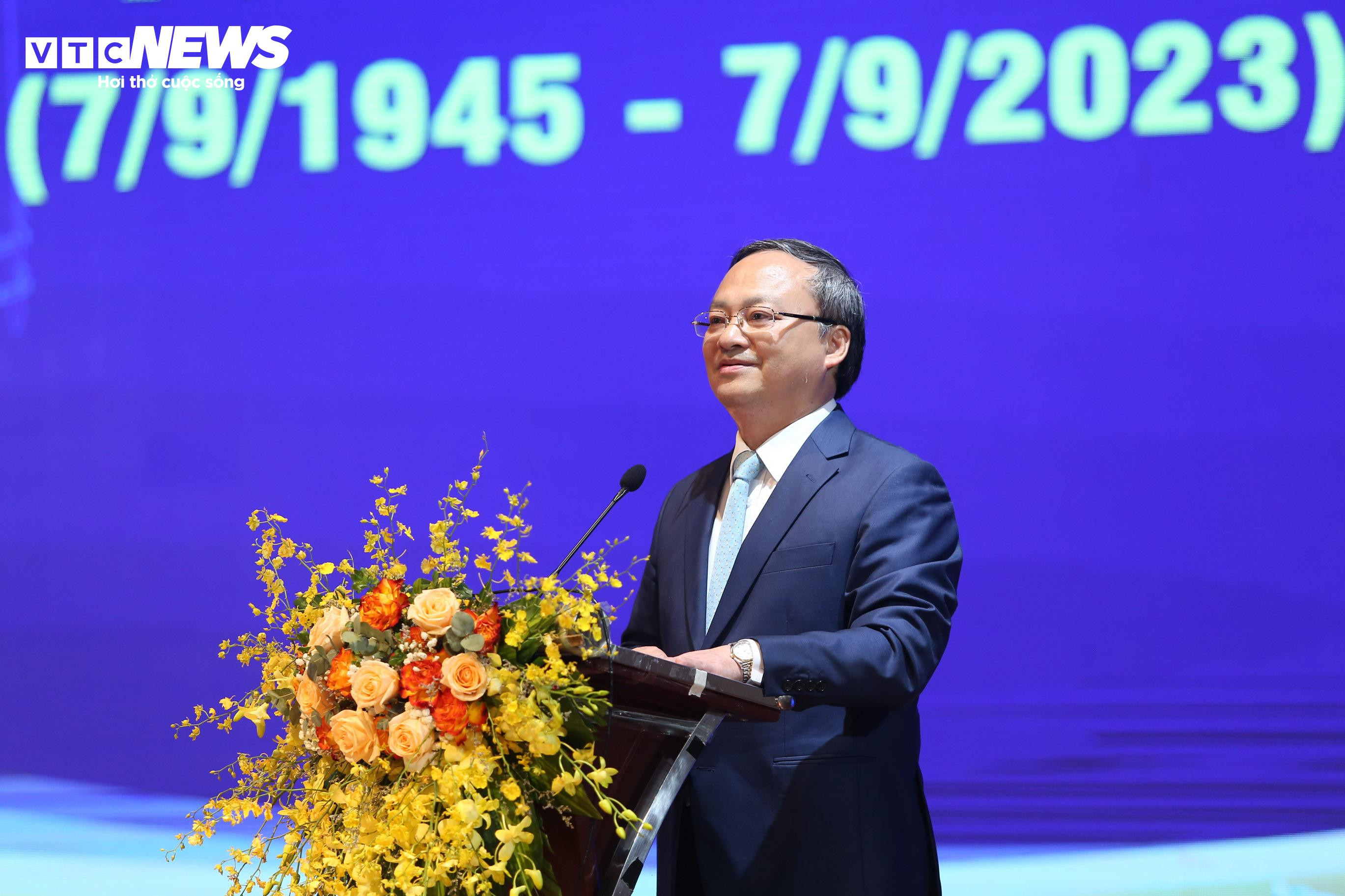 Toàn cảnh Lễ trao Giải thưởng Tiếng nói Việt Nam – Sao tháng 9 - 5