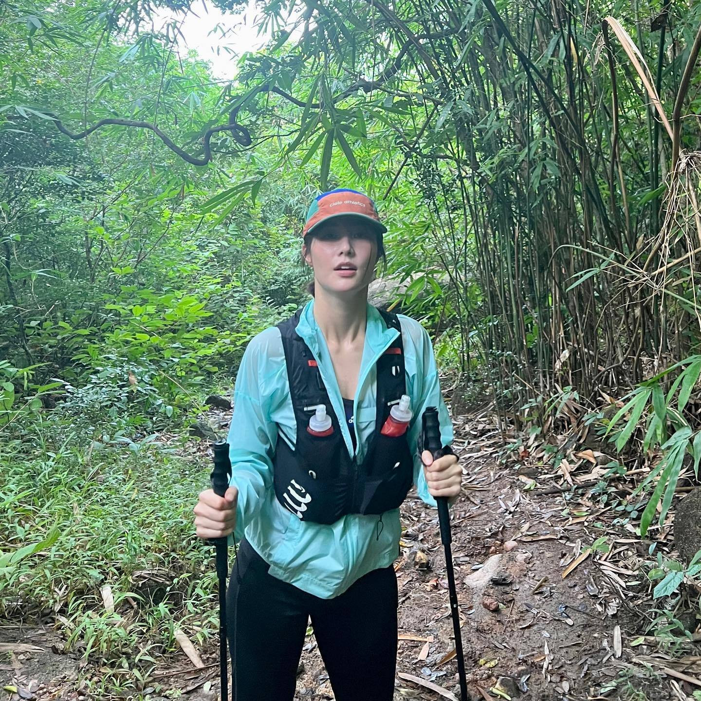 Sao Việt 15/9: Siu Black khóc bên chồng, Lâm Khánh Chi khác lạ - 12